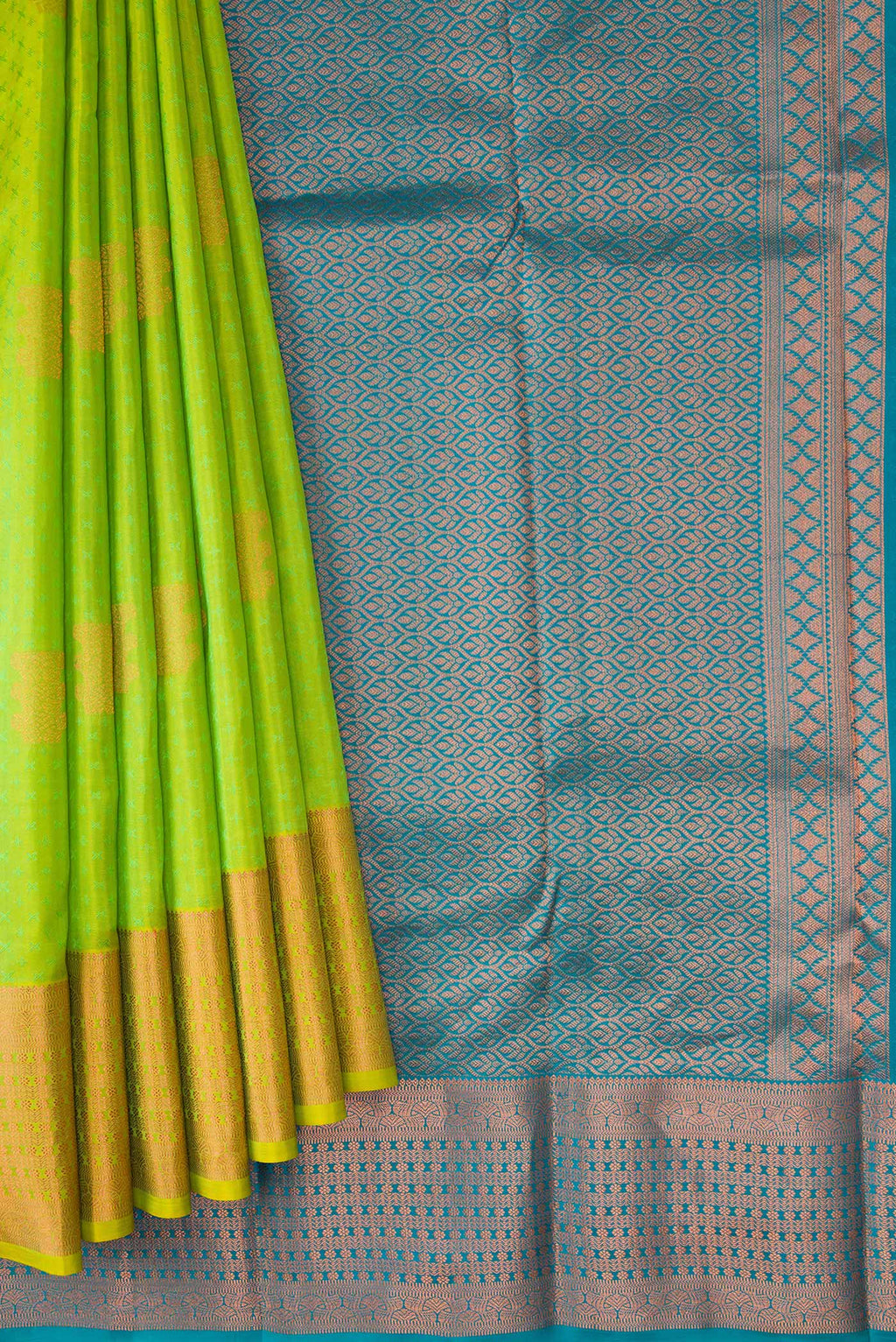 Pleats and pallu of Parrot Green Dual Tone Kanchipuram Silk Saree with Jacquard With Zari Butta on the body and Zari Border. 