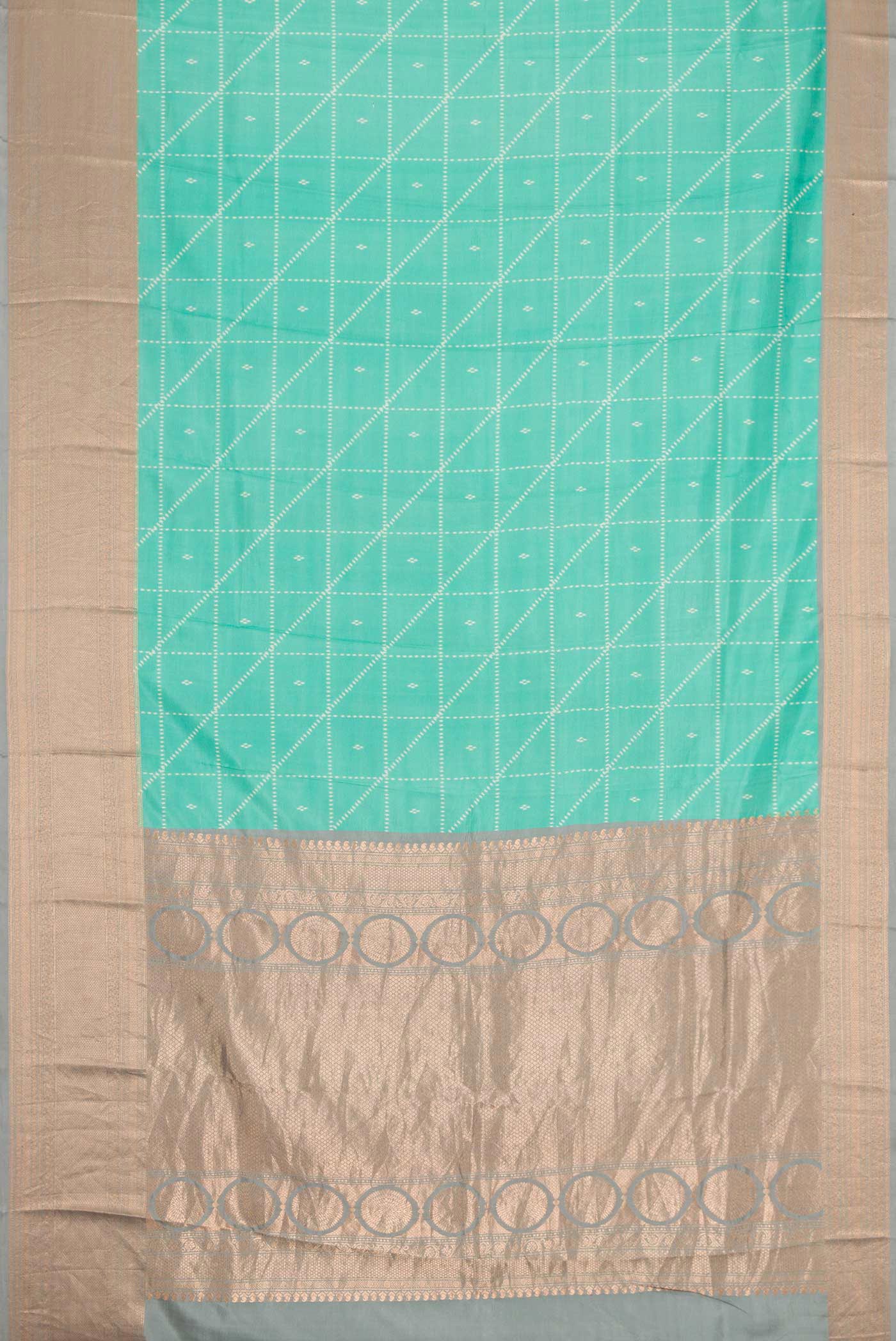 pallu body