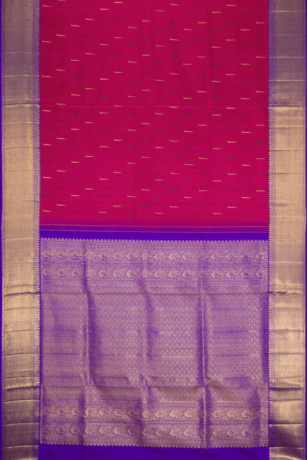 Flat view of Magenta Dual Tone Kanchipuram Silk Saree with Zari And Thread Butta on the body and Zari Border. 
