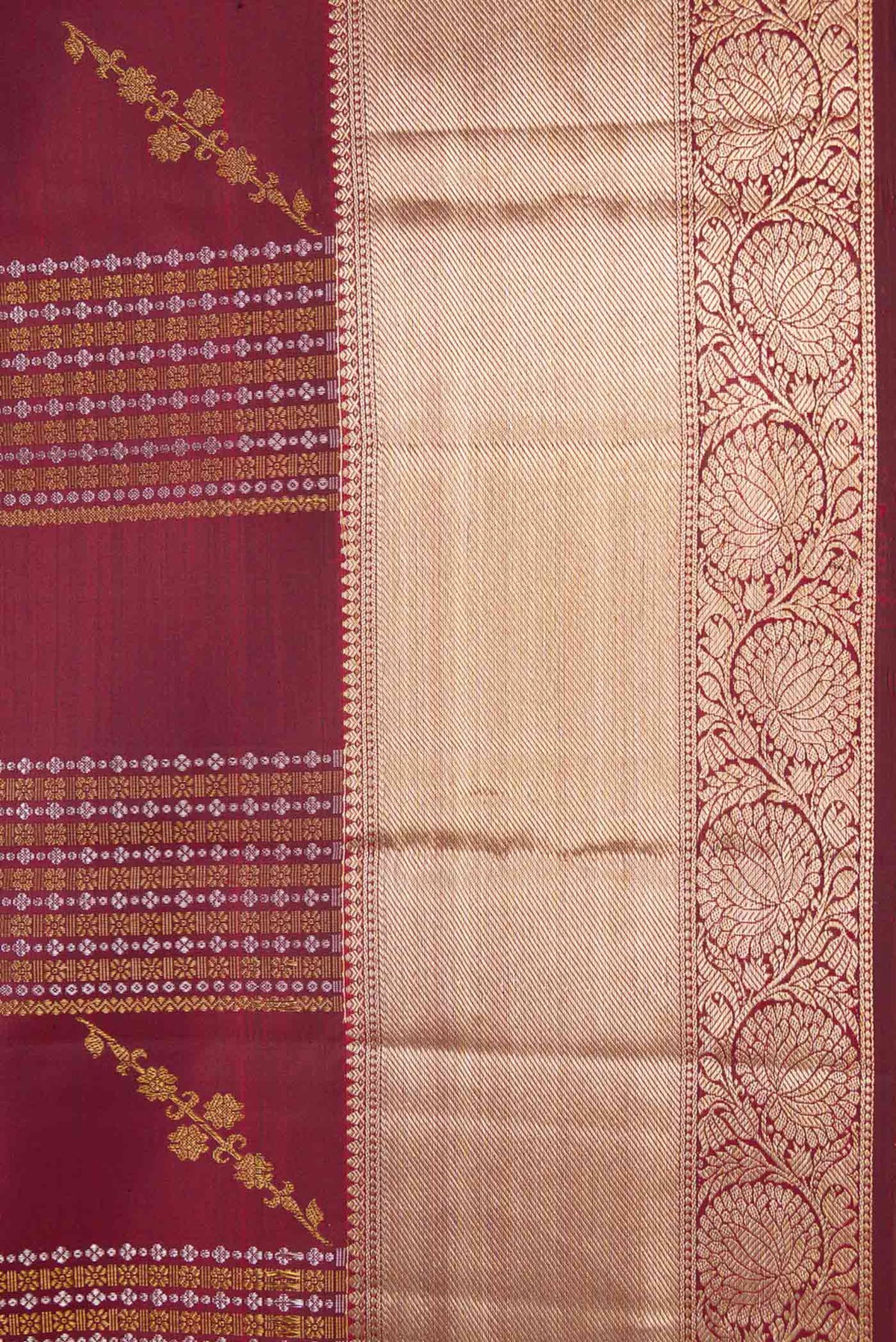 Border image of Maroon Dual Tone Kanchipuram Silk Saree with Zari Brocade on the body and Zari Border