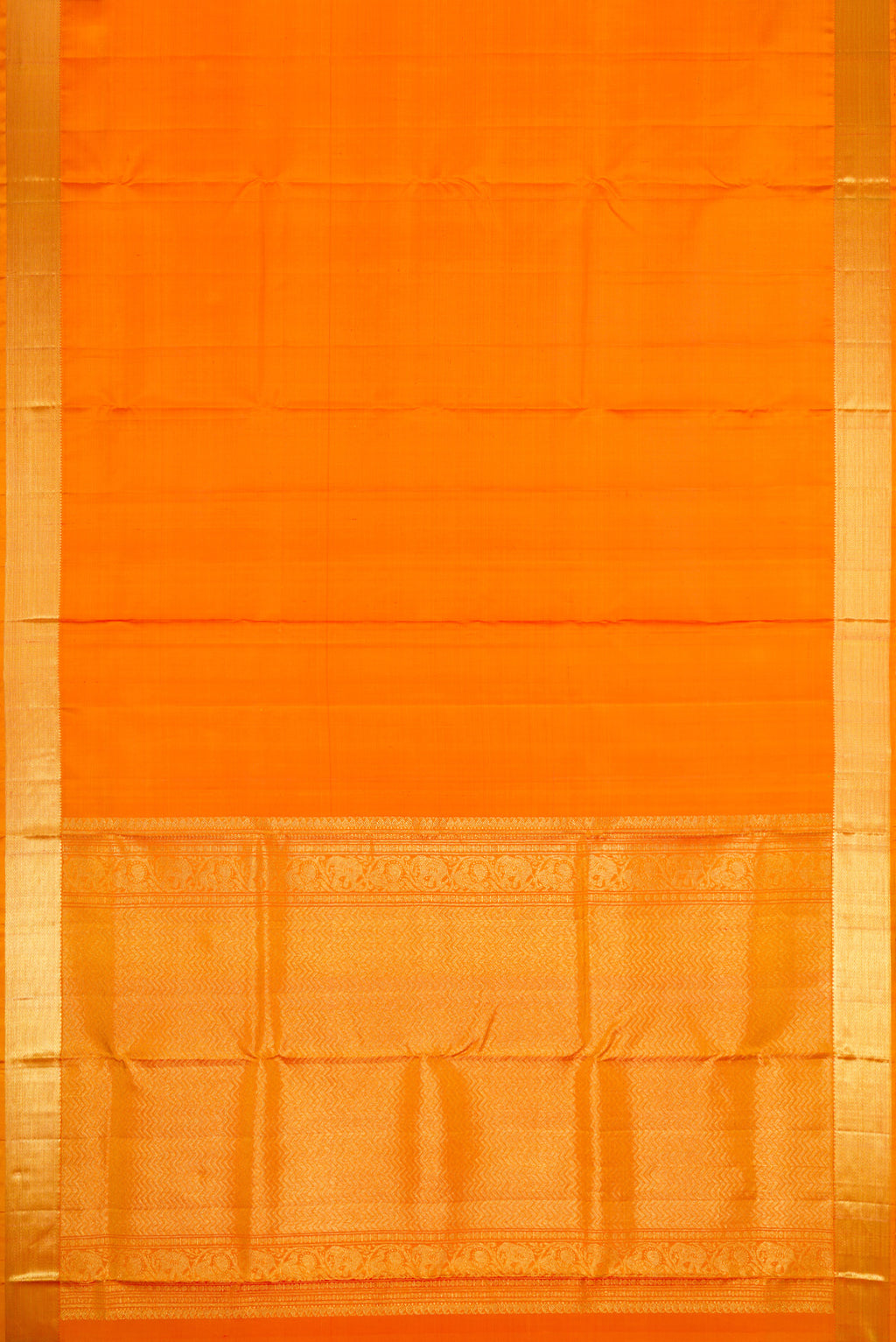 Flat view of Orange Dual Tone Kanjivaram Silk Nine Yards Saree with Plain Body and Zari Border. 