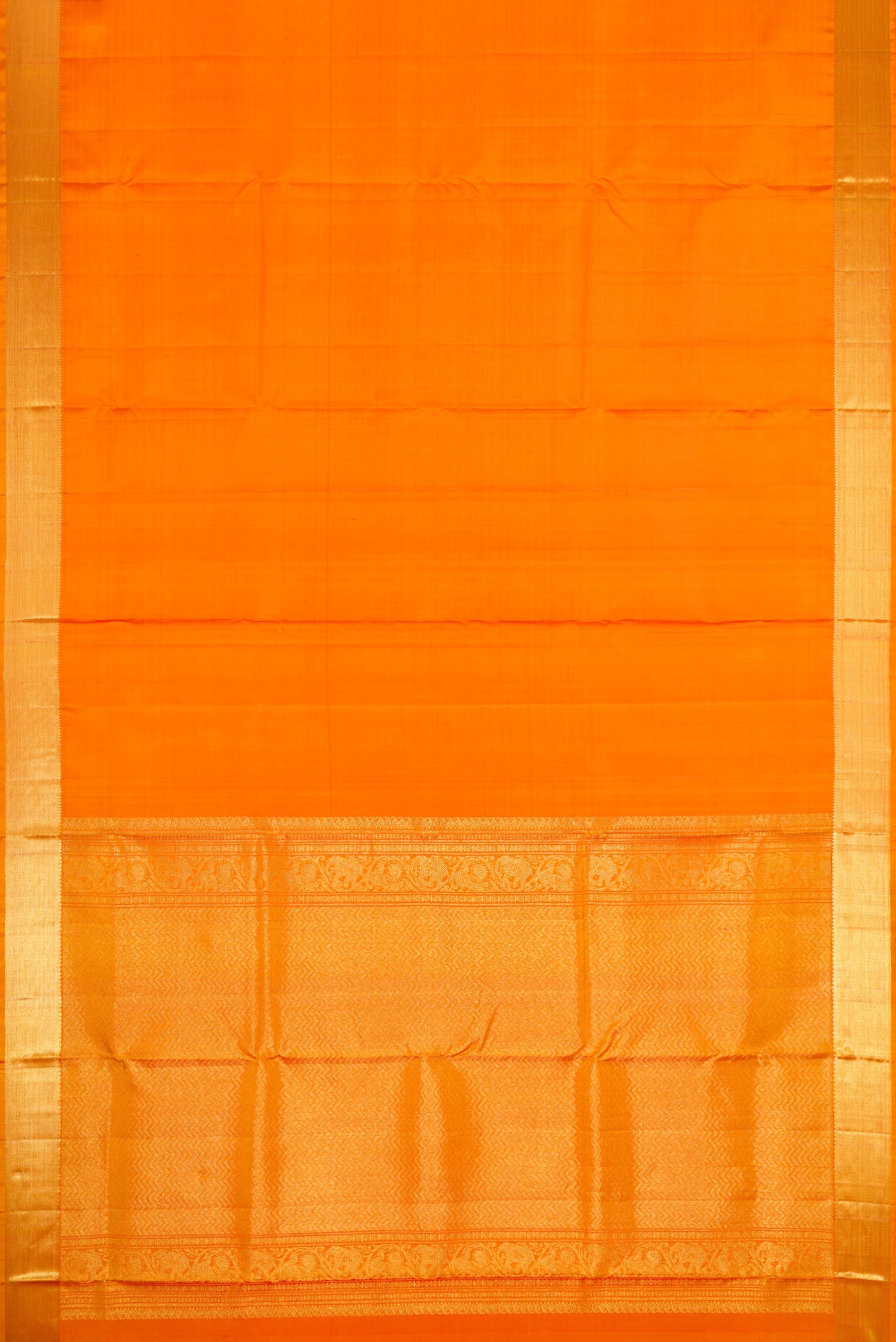 Flat view of Orange Dual Tone Kanjivaram Silk Nine Yards Saree with Plain Body and Zari Border. 
