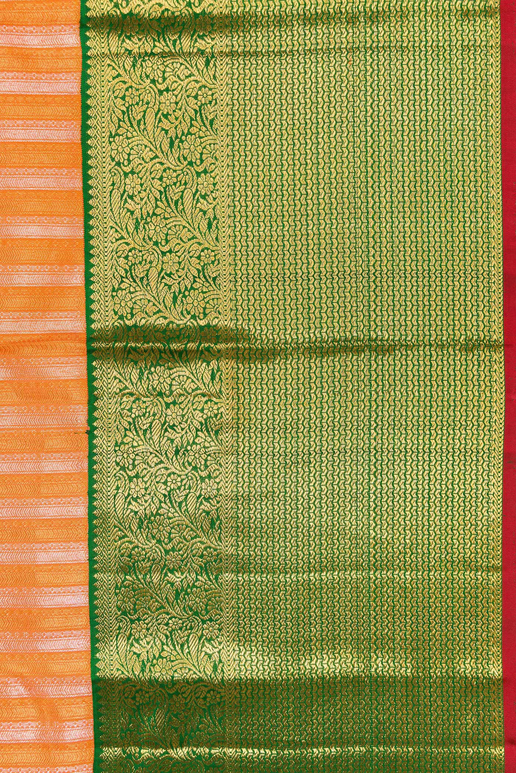 Border image of Peach Dual Tone Kanchipuram Silk Saree with Zari Brocade on the body and Zari Border. 