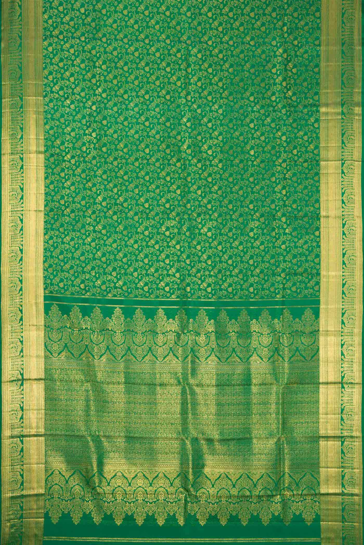 Flat view of Green Dual Tone Kanchipuram Silk Saree with Zari Brocade on the body and Zari Border