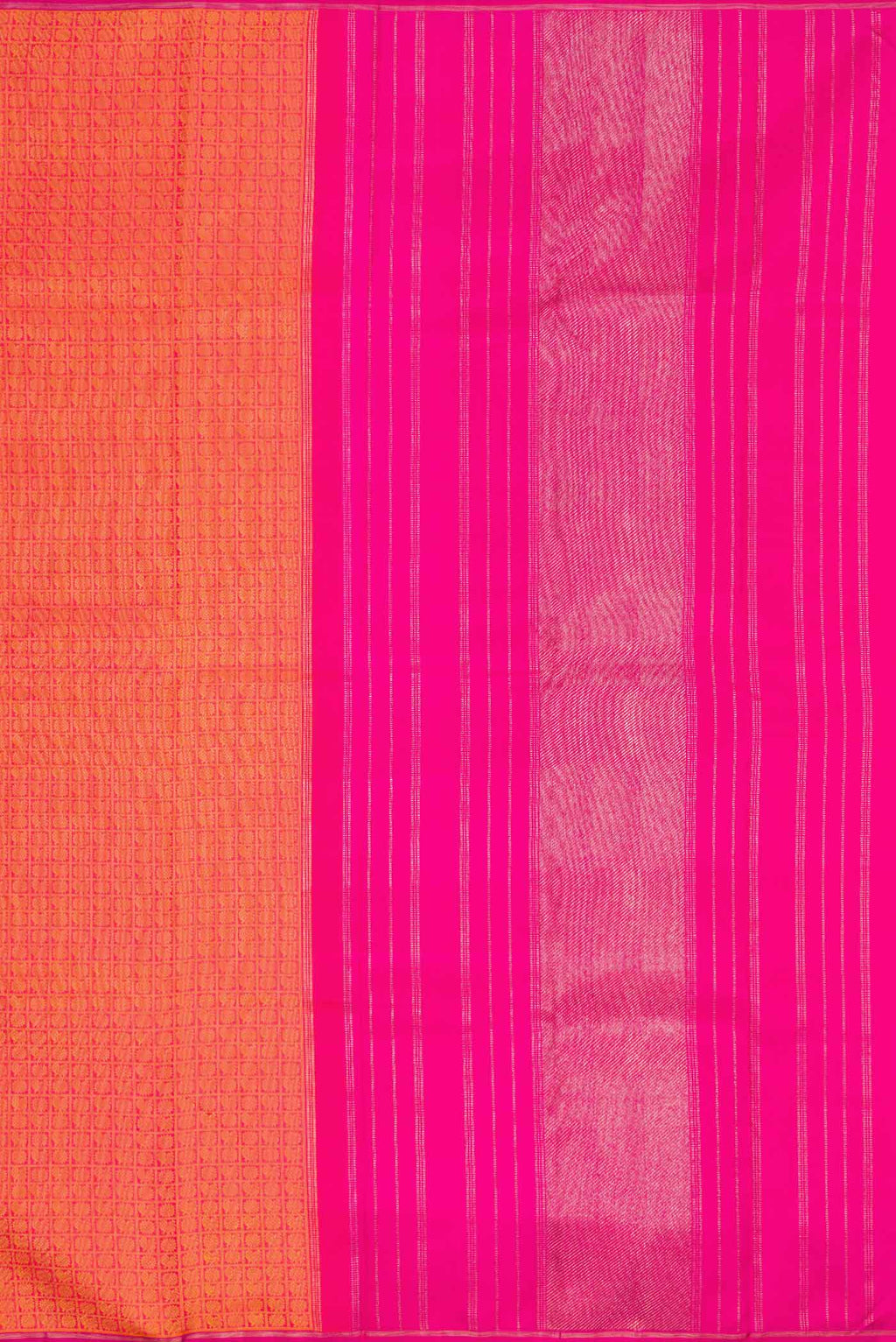 Close up image of the pallu of Pure Silk Pure Zari Orange Dual Tone Kanjivaram Saree with Jacquard design on the body and Thin Zari Line. 