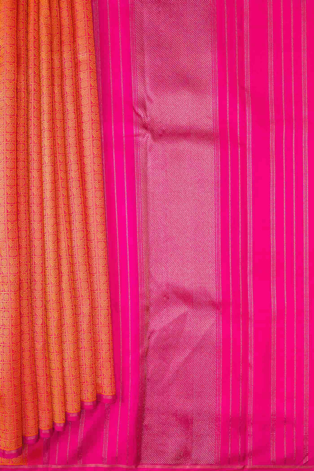 Pleats and pallu of Pure Silk Pure Zari Orange Dual Tone Kanjivaram Saree with Jacquard design on the body and Thin Zari Line. 