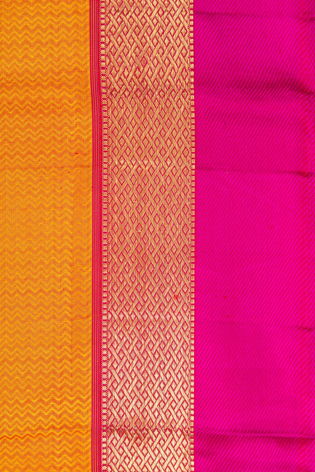 Border image of Pure Silk Pure Zari Mustard Dual Tone Kanchipuram Saree with Jacquard design on the body and Zari And Thread Border. 
