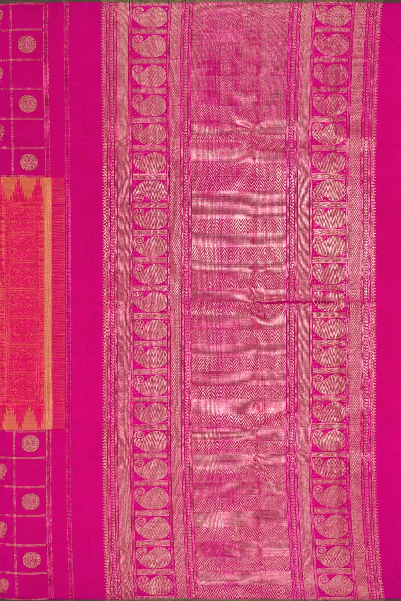 Close up image of the pallu of Pure Silk Pure Zari Coral Dual Tone Kanchipuram Saree with Jacquard design on the body and Checks Border. 