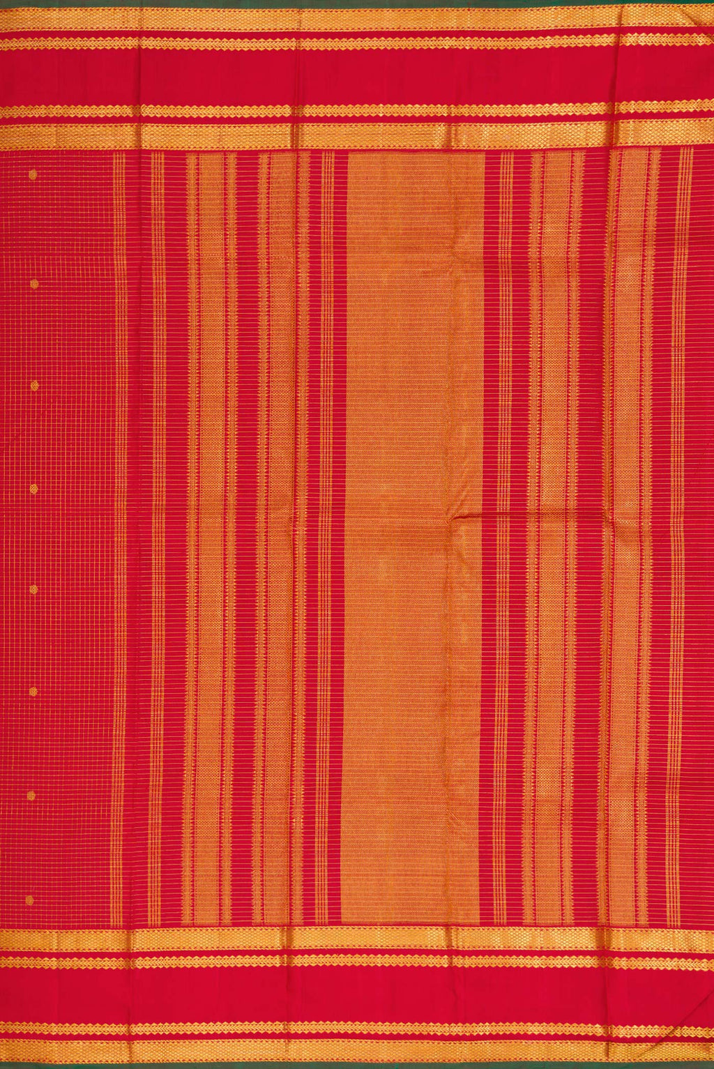 Close up image of the pallu of Deep Red Dual Tone Kanjivaram Silk Saree with Checked design on the body and Zari Border. 
