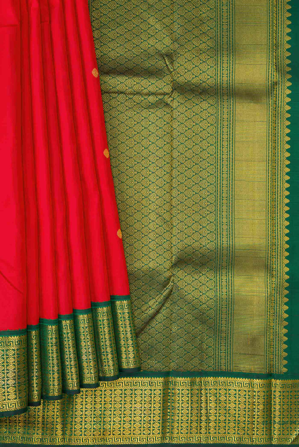 Pleats and pallu of Red Dual Tone Kanchipuram Silk Saree with Zari Butta on the body and Zari Border