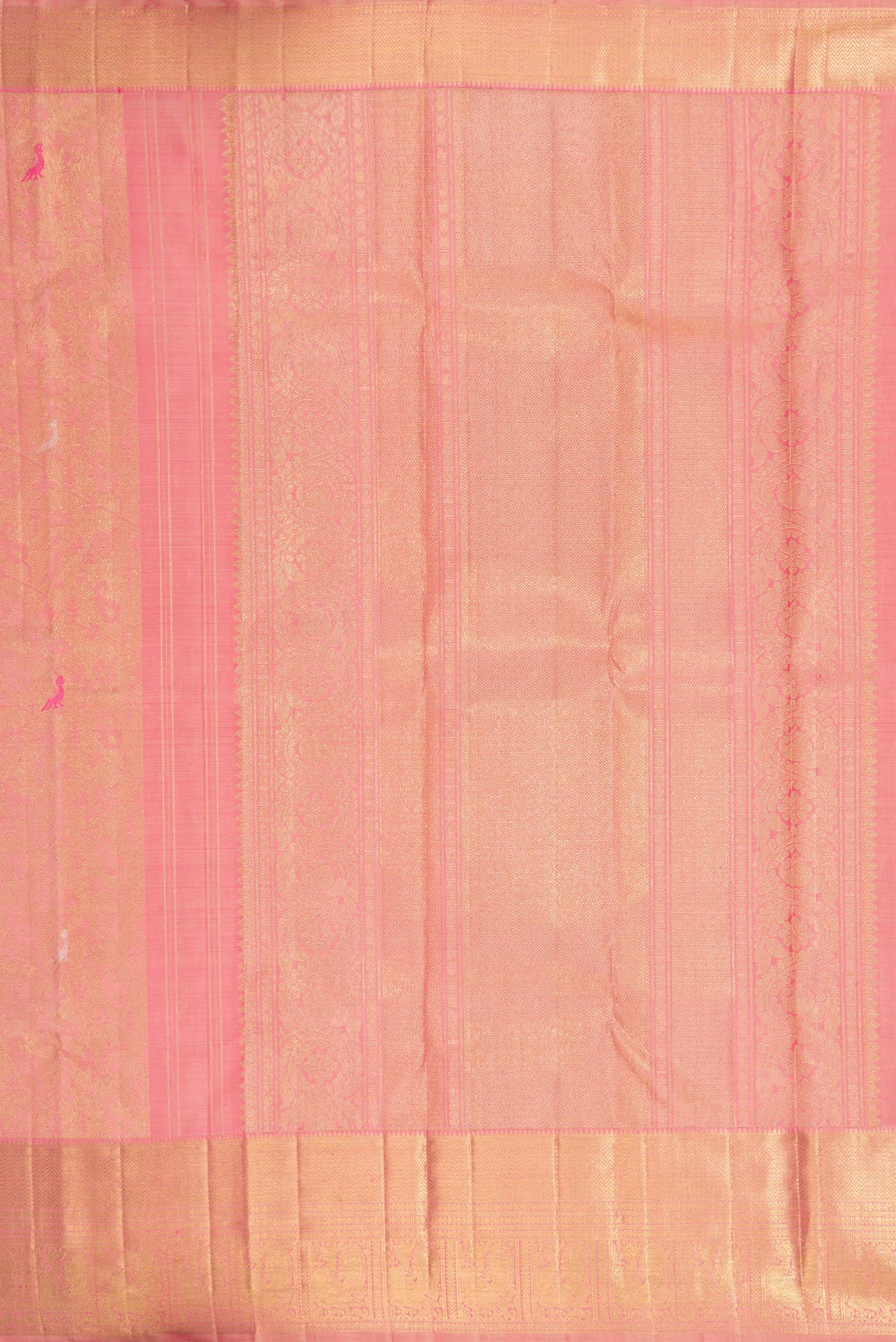 Close up image of the pallu of Pure Silk Pure Zari Pink Dual Tone Kanjivaram Saree with Zari Brocade on the body and Zari Border. 