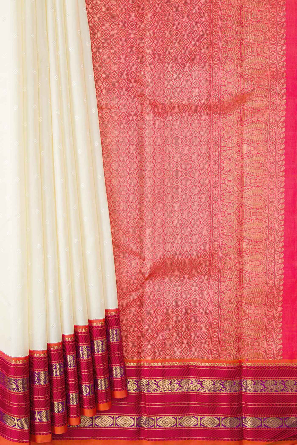 pleats pallu