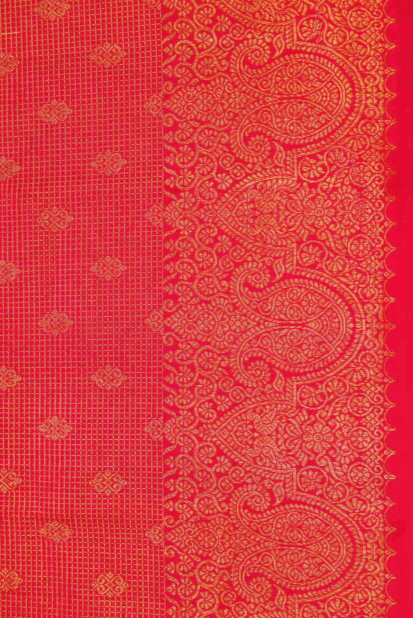 Border image of Red Dual Tone Kanjivaram Silk Saree with Zari Brocade on the body and Zari Border. 