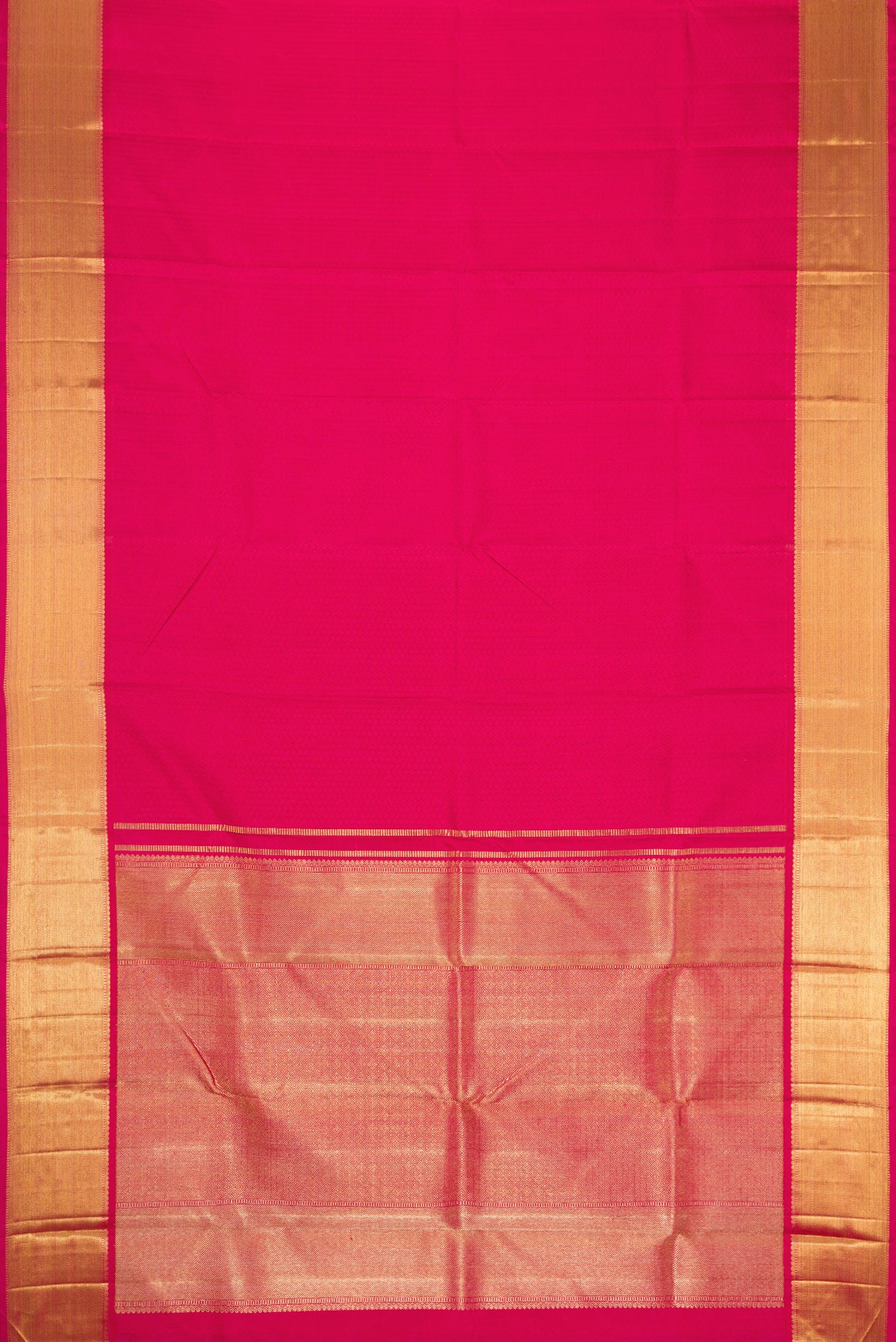 Flat view of Pure Silk Pure Zari Dark Pink Dual Tone Kanchipuram Saree with Jacquard design on the body and Zari Border. 