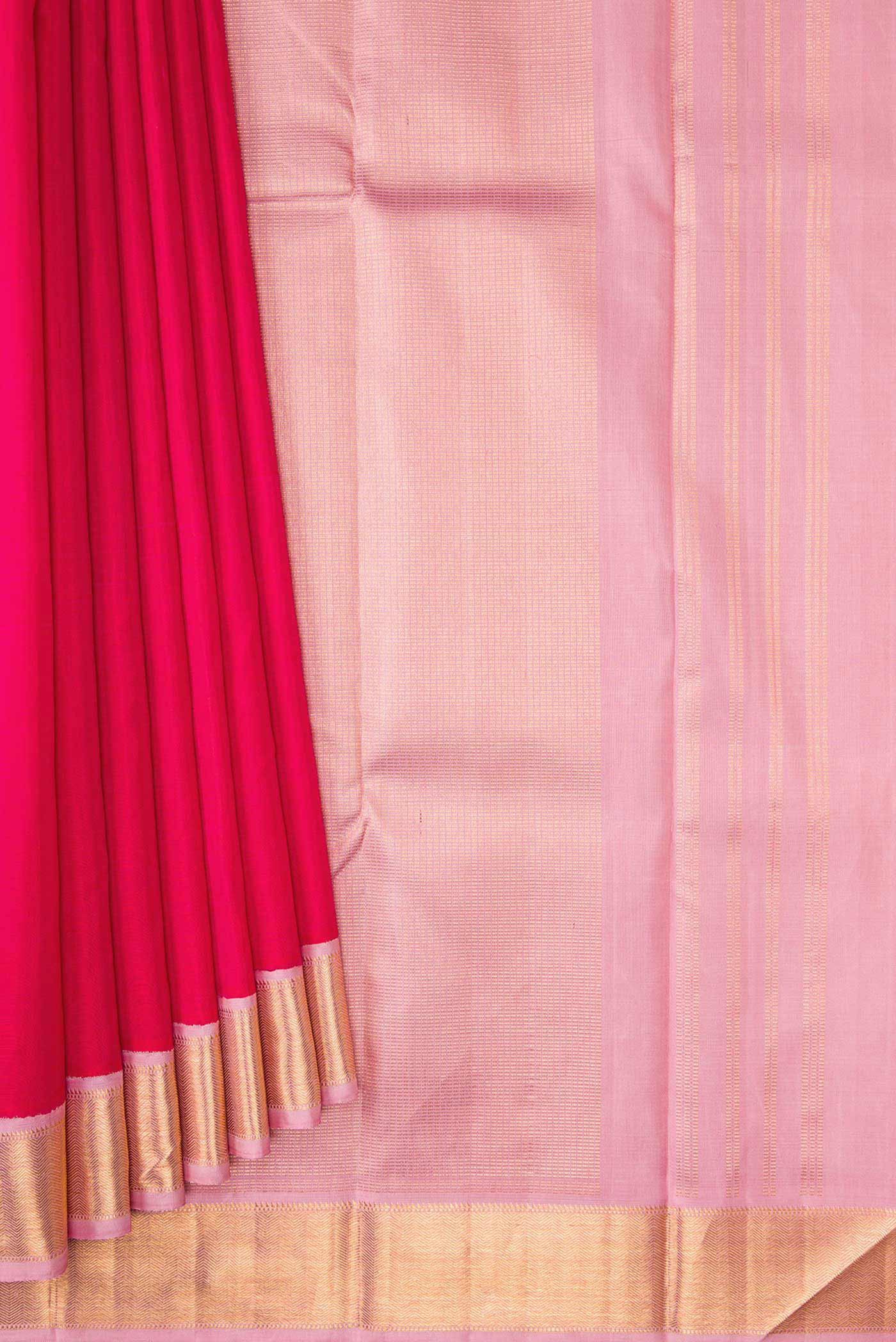 Pleats and pallu of Dark Pink Dual Tone Kanjivaram Silk Saree with Plain Body and Zari Border. 