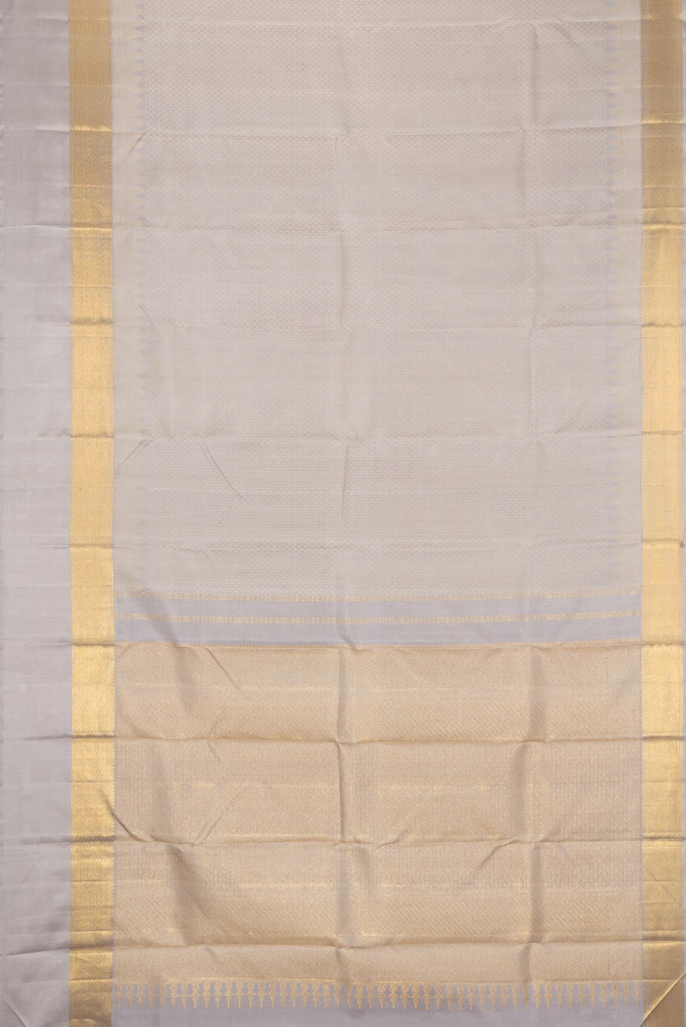Flat view of Grey Dual Tone Kanjivaram Silk Saree with Jacquard design on the body and Zari And Thread Border. 
