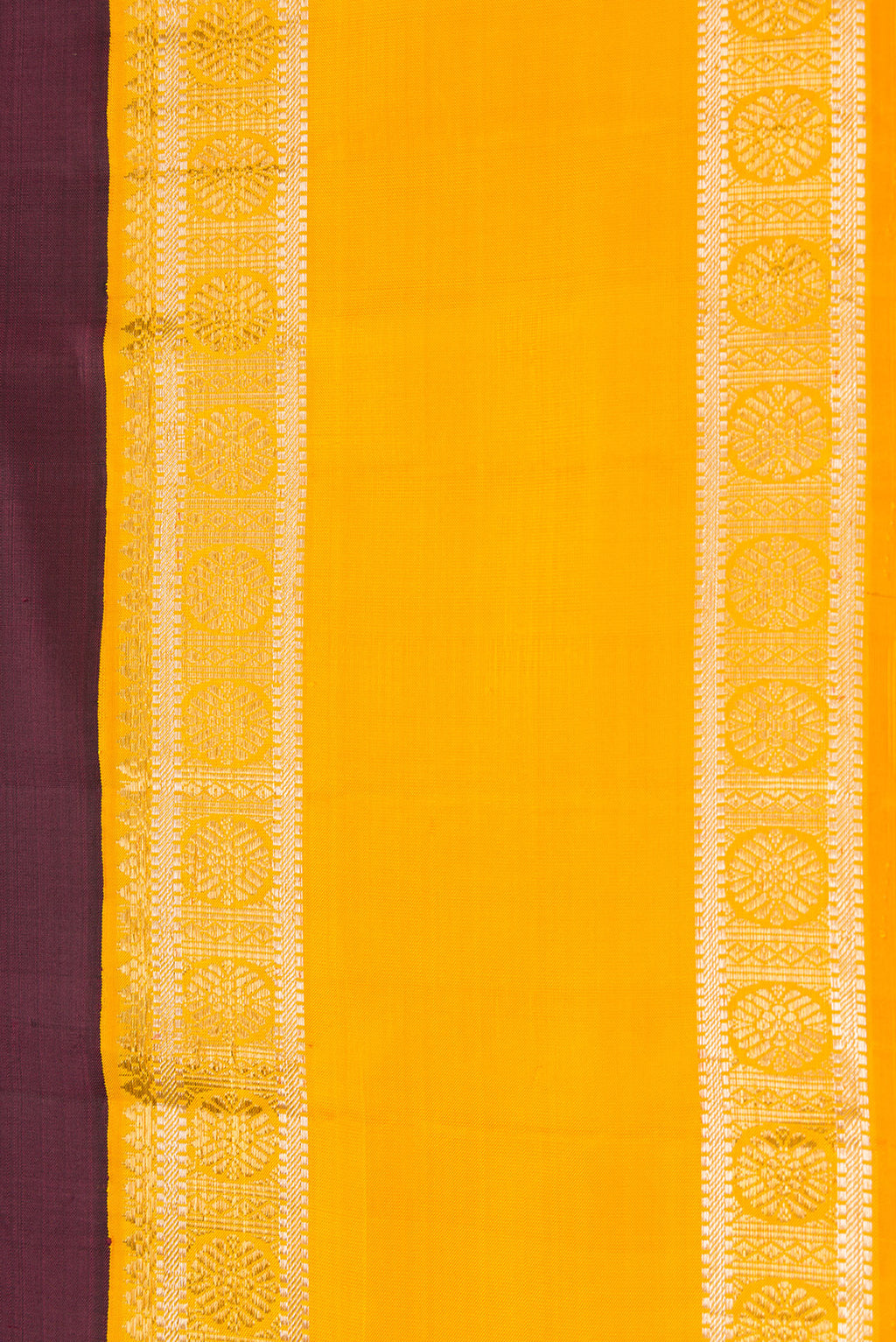 Border image of Coffee Brown Dual Tone Kanchipuram Silk Saree with Stripes on the body and Ganga Jamuna Border. 