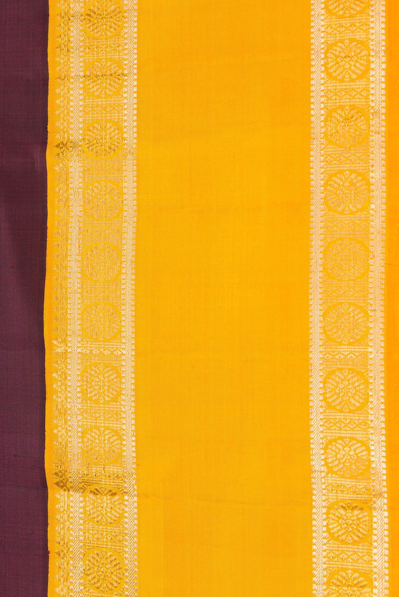 Border image of Coffee Brown Dual Tone Kanchipuram Silk Saree with Stripes on the body and Ganga Jamuna Border. 