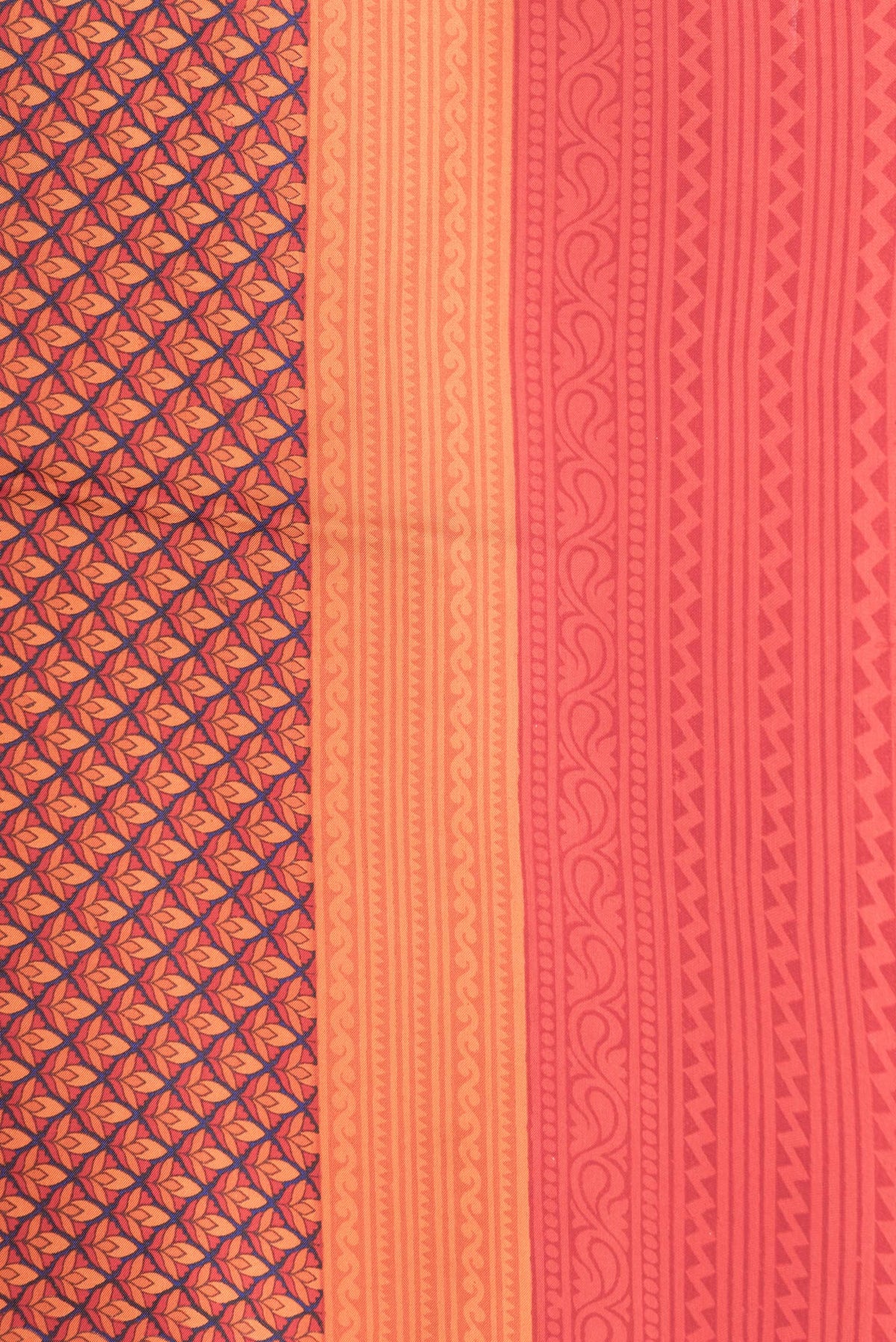 Border image of Orange Dual Tone Printed Silk Saree with Printed design on the body and Printed Border. 