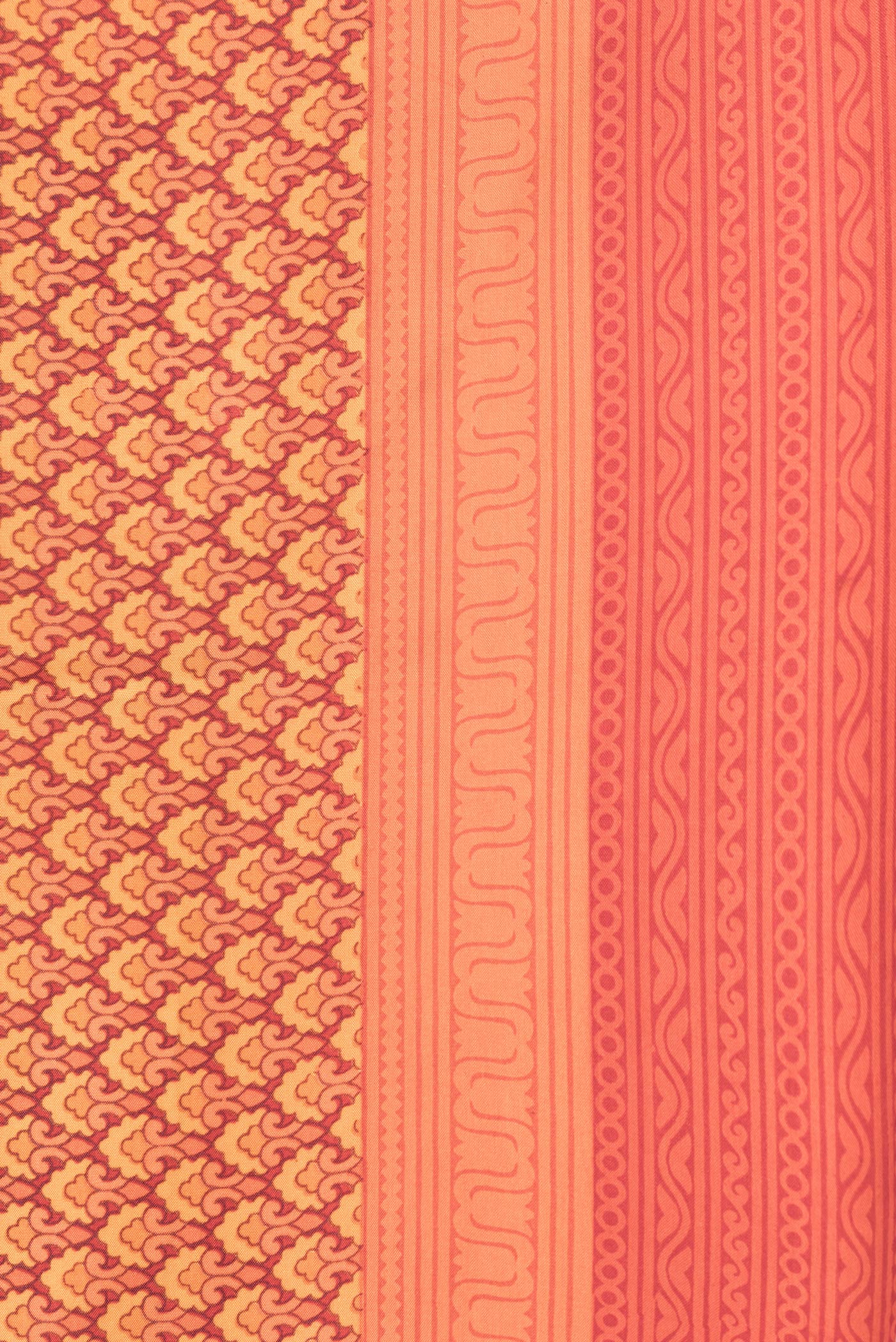 Border image of Orange Dual Tone Printed Silk Saree with Printed design on the body and Printed Border. 