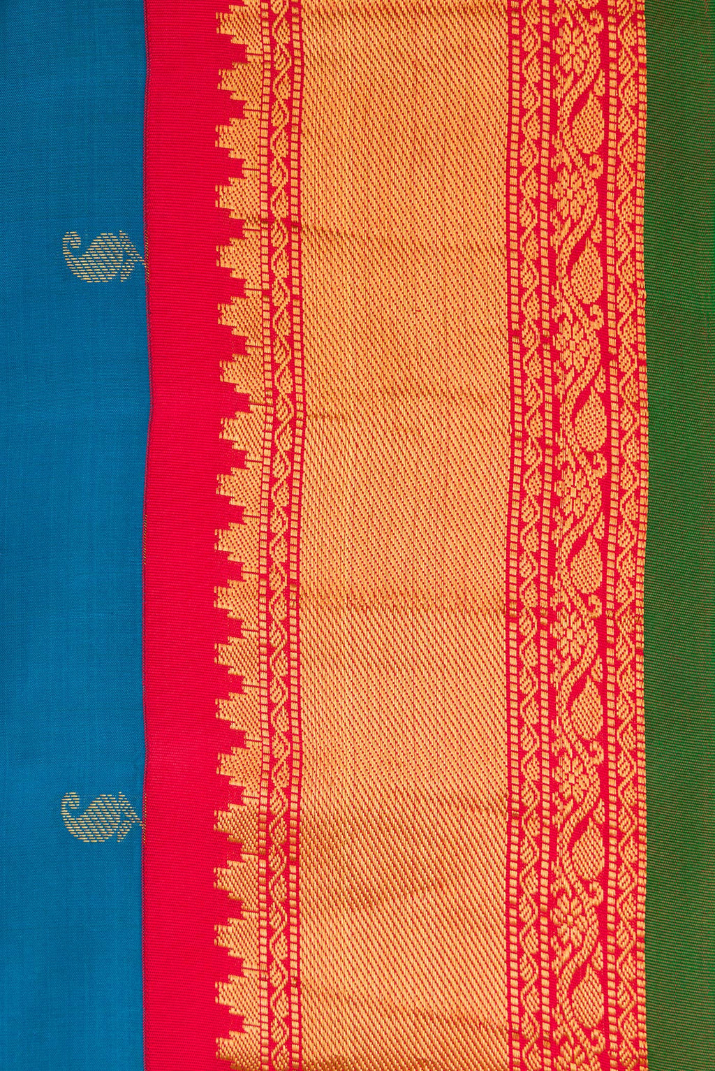 Border image of Peacock Blue Dual Tone Gadwal Silk Saree with Zari Butta on the body and Zari Border. 