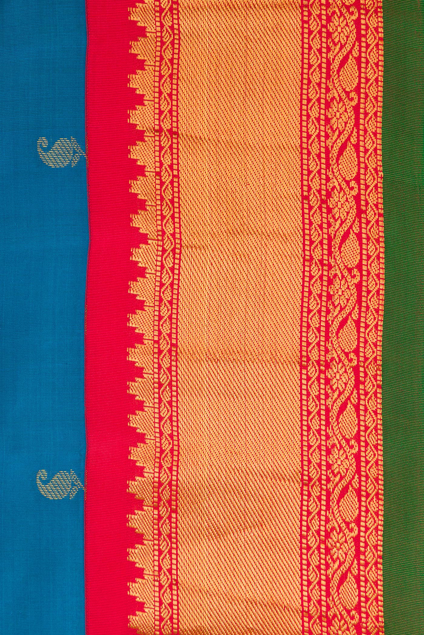 Border image of Peacock Blue Dual Tone Gadwal Silk Saree with Zari Butta on the body and Zari Border. 