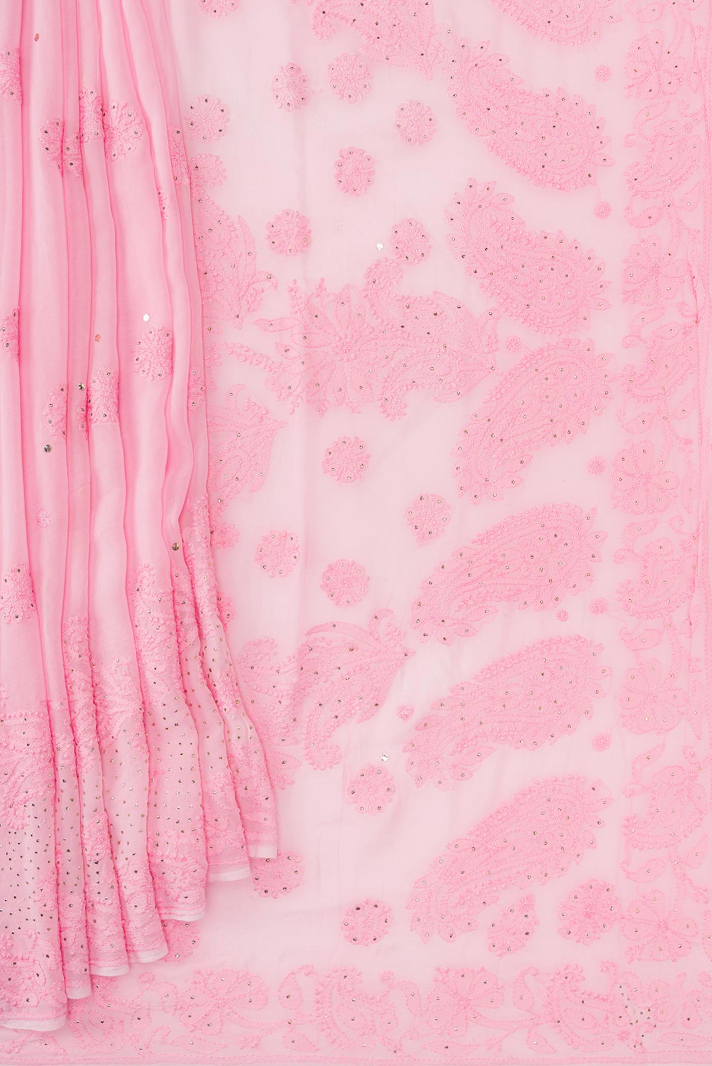 Pleats and pallu of Rose pink Dual Tone Georgette Saree with Embroidery on the body and Embroidery Border. 