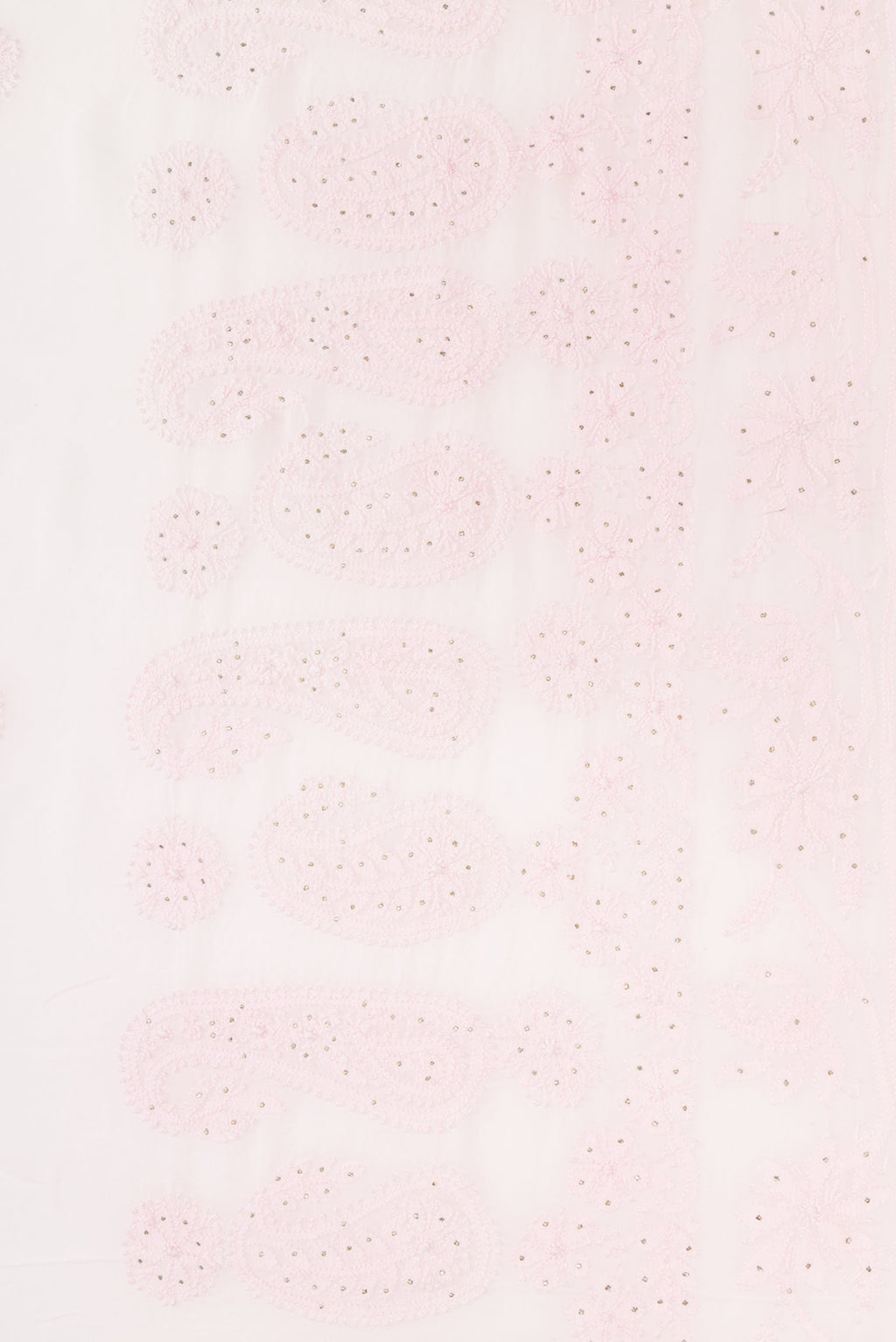 Border image of Rose pink Dual Tone Georgette Saree with Embroidery on the body and Embroidery Border. 