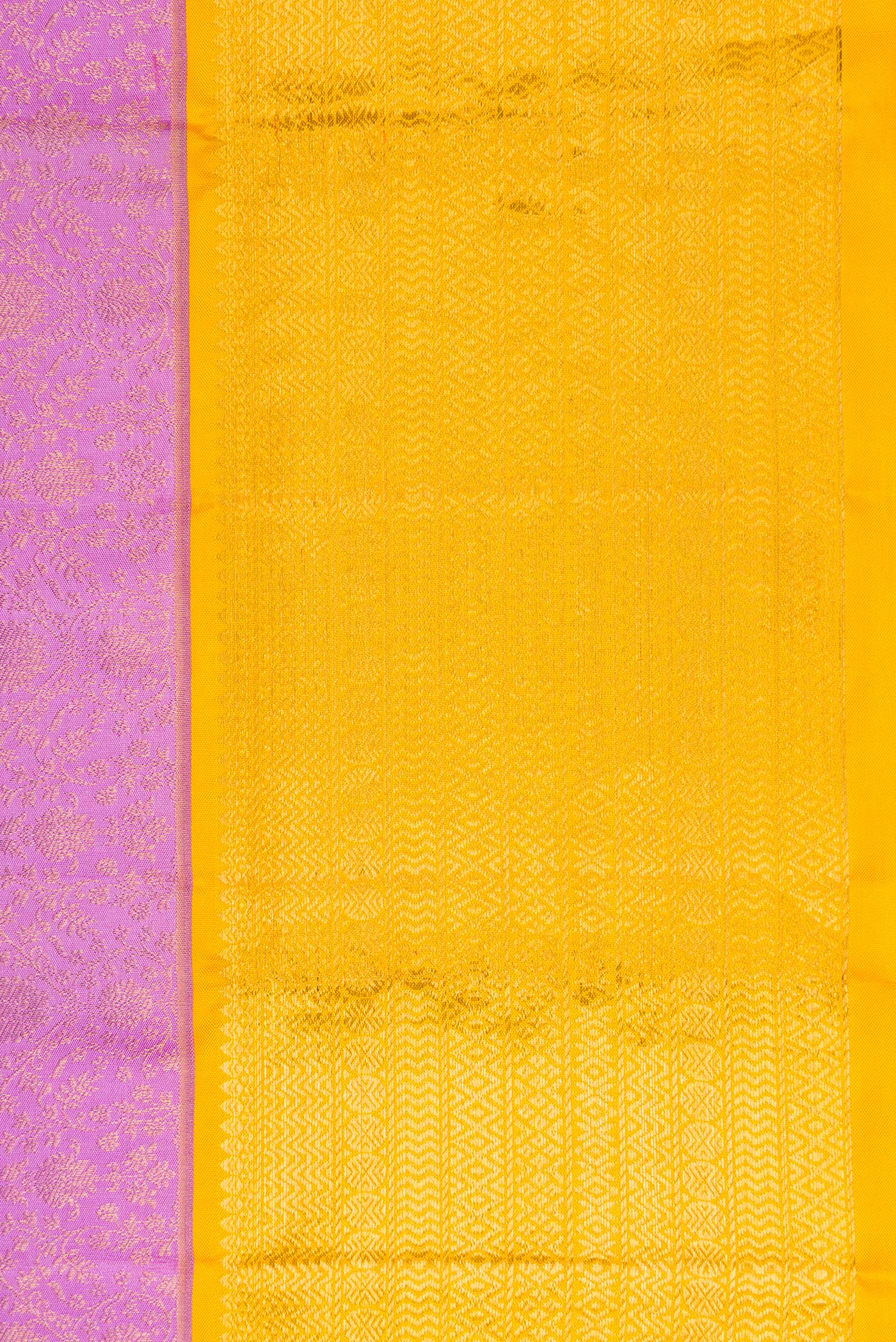 Border image of Lavender Dual Tone Kanchipuram Silk Saree with Zari Brocade on the body and Zari Border. 