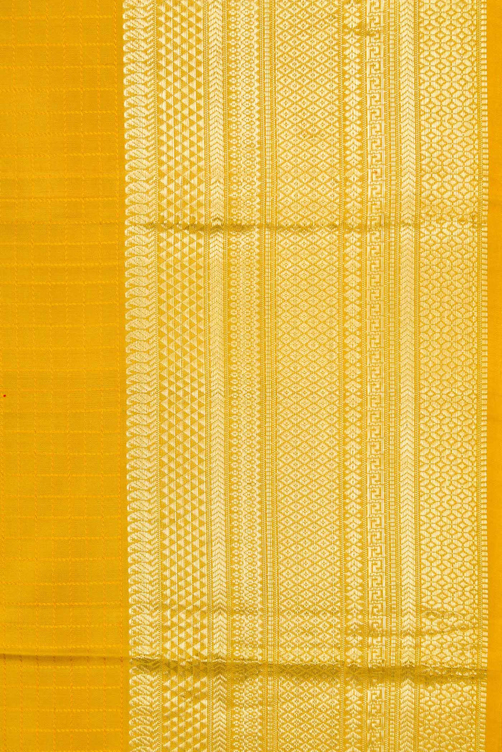 Border image of Mustard Dual Tone Kanchipuram Silk Saree with Zari Butta on the body and Zari Border