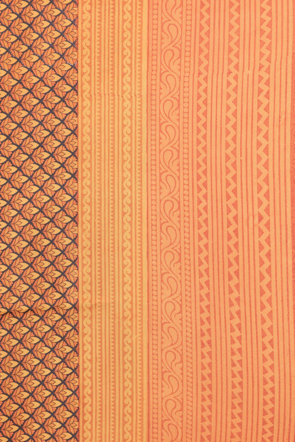 Border image of Orange Dual Tone Printed Silk Saree with Printed design on the body and Printed Border. 