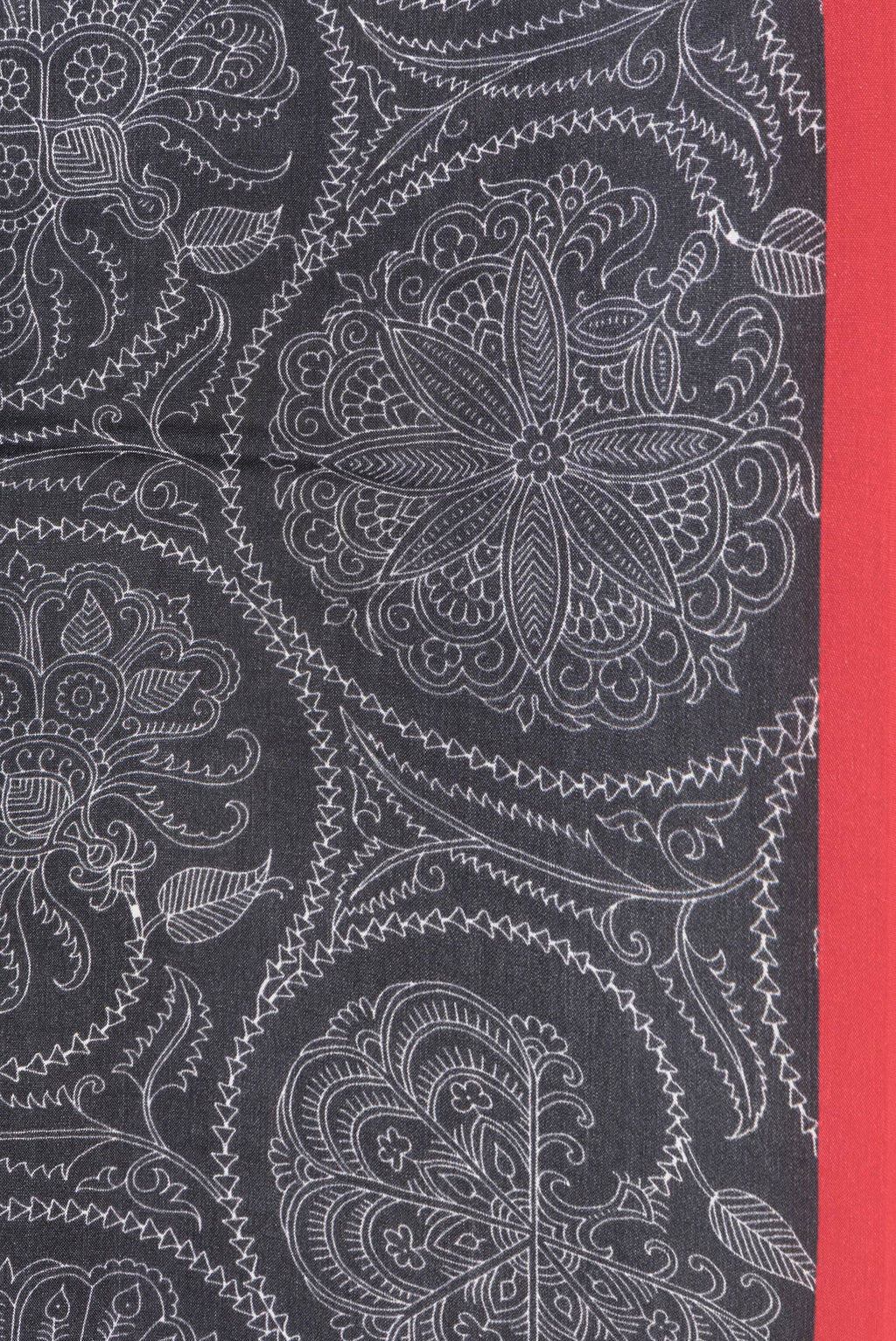 Border image of Black Dual Tone Printed Silk Saree with Printed design on the body and Plain Border. 