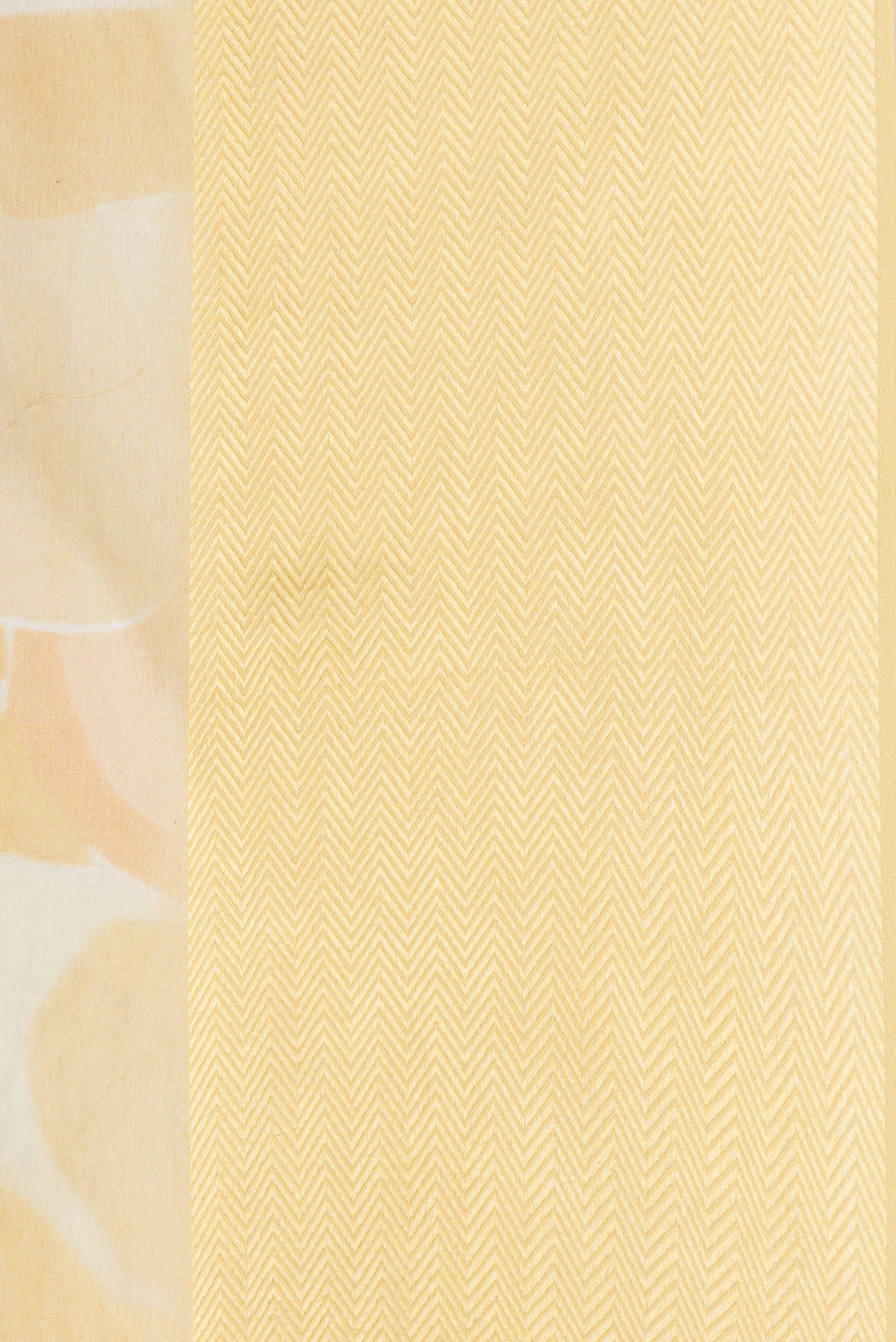 Border image of Sandal Dual Tone Mysore Georgette Saree with Printed design on the body and Thread Border. 