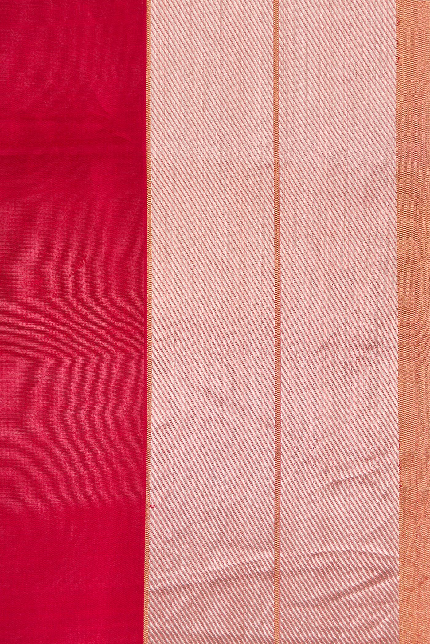 Border image of Burgundy Dual Tone Banarasi Silk Saree with Stripes on the body and Thin Zari Line. 