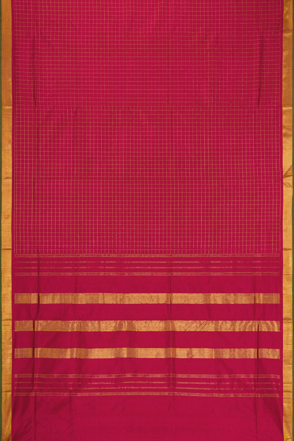 Flat view of Maroon Kanchipuram Silk Nine Yards Saree with Checked design on the body and Zari Border. 