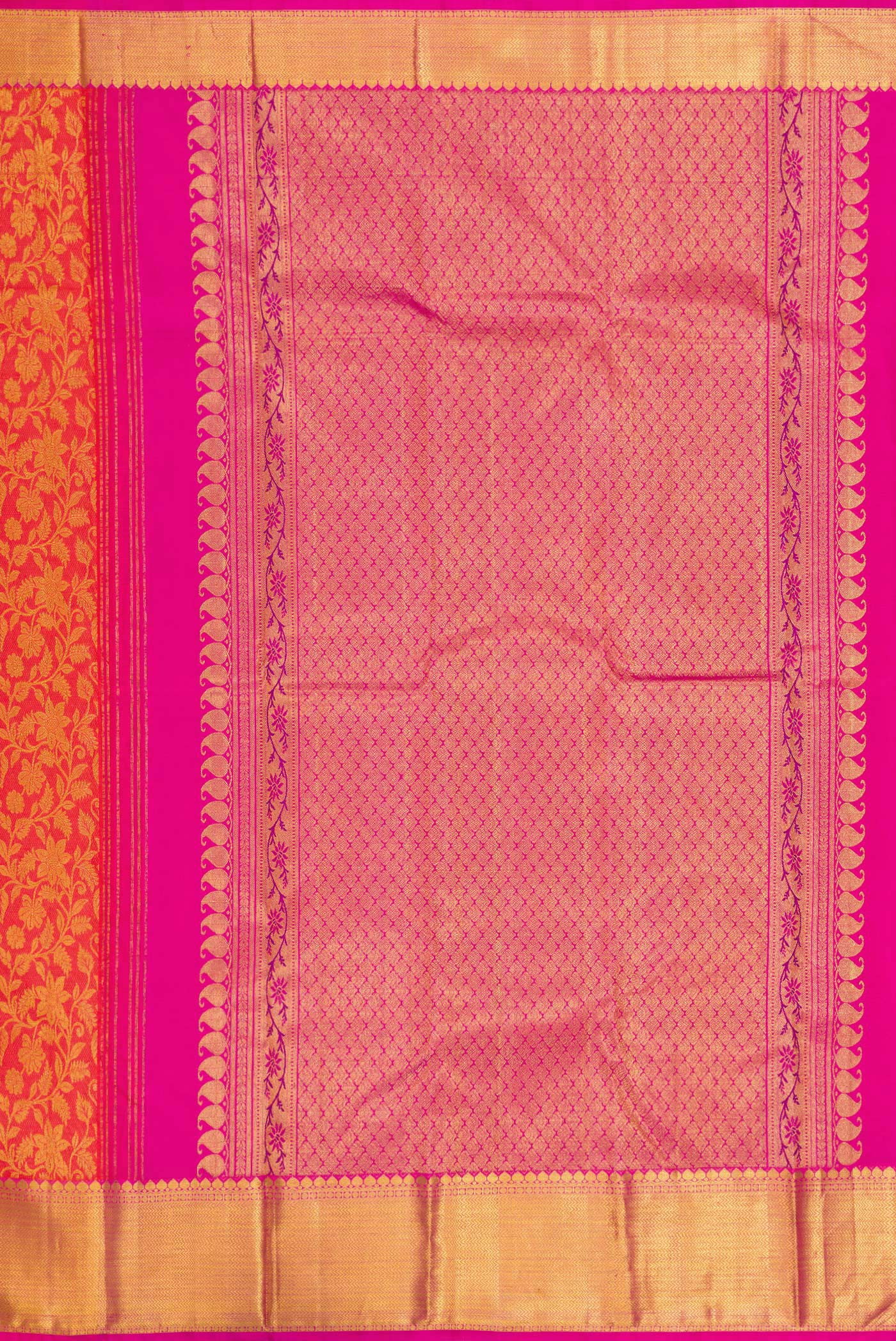Close up image of the pallu of Coral Dual Tone Kanjivaram Silk Saree with Zari Brocade on the body and Zari Border. 