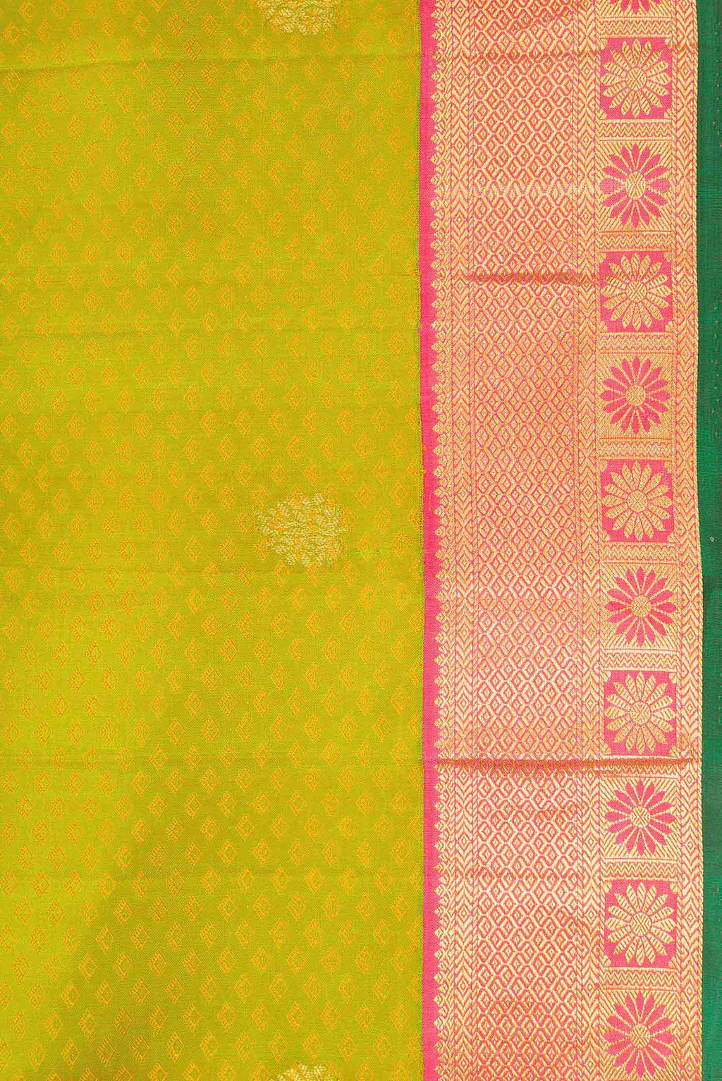 Border image of Parrot Green Dual Tone Kanjivaram Silk Saree with Jacquard With Zari Butta on the body and Zari Border. 