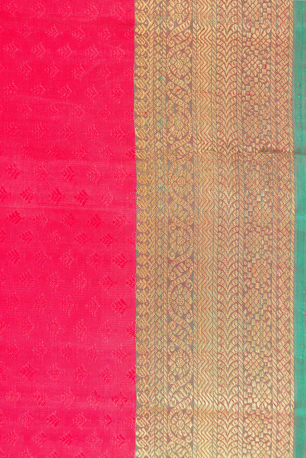 Border image of Pure Silk Pure Zari Pink Dual Tone Kanjivaram Saree with Jacquard design on the body and Zari Border. 