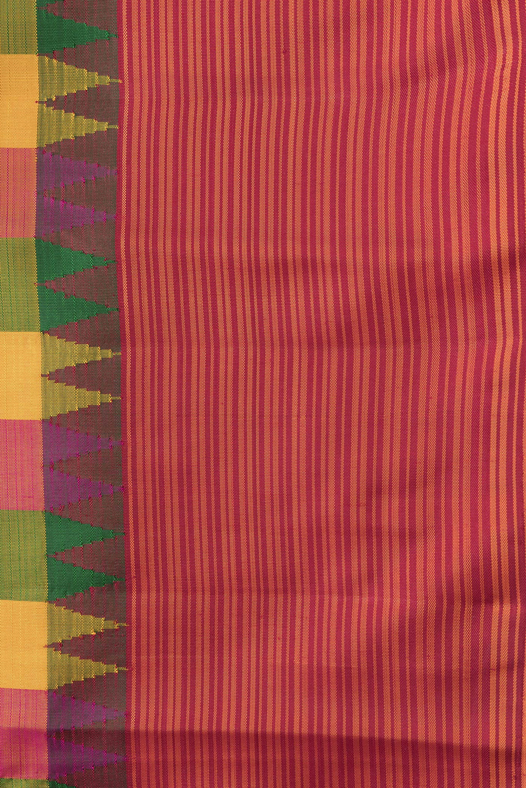 Border image of Mustard, Green and Pink Color Kanchipuram Silk Saree with Checked design on the body and Thread Border. 