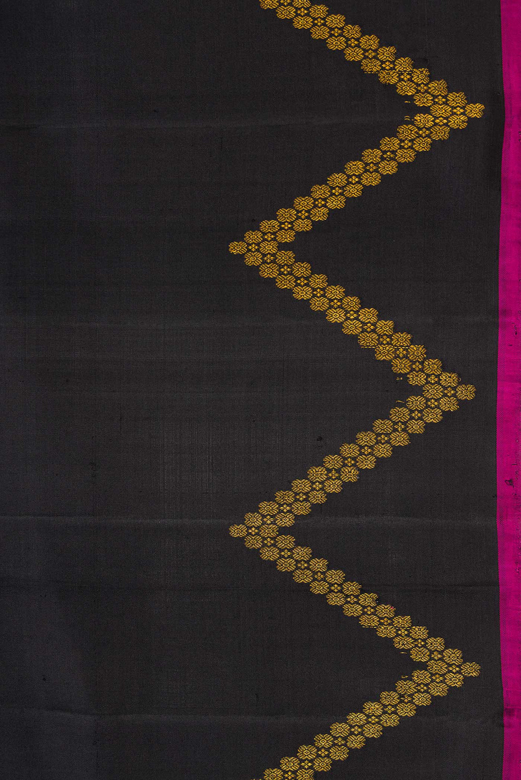 Border image of Black Dual Tone Kanjivaram Silk Saree with Stripes on the body and Plain Border. 