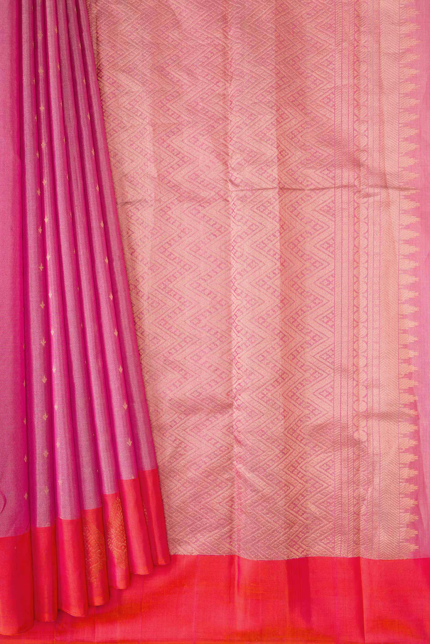 pleats pallu
