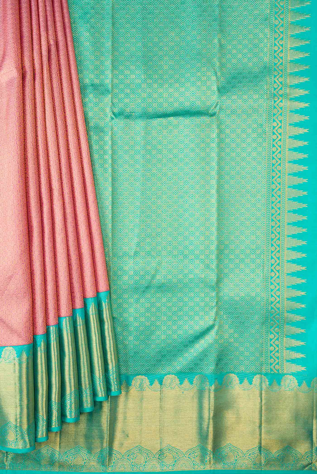 pleats pallu