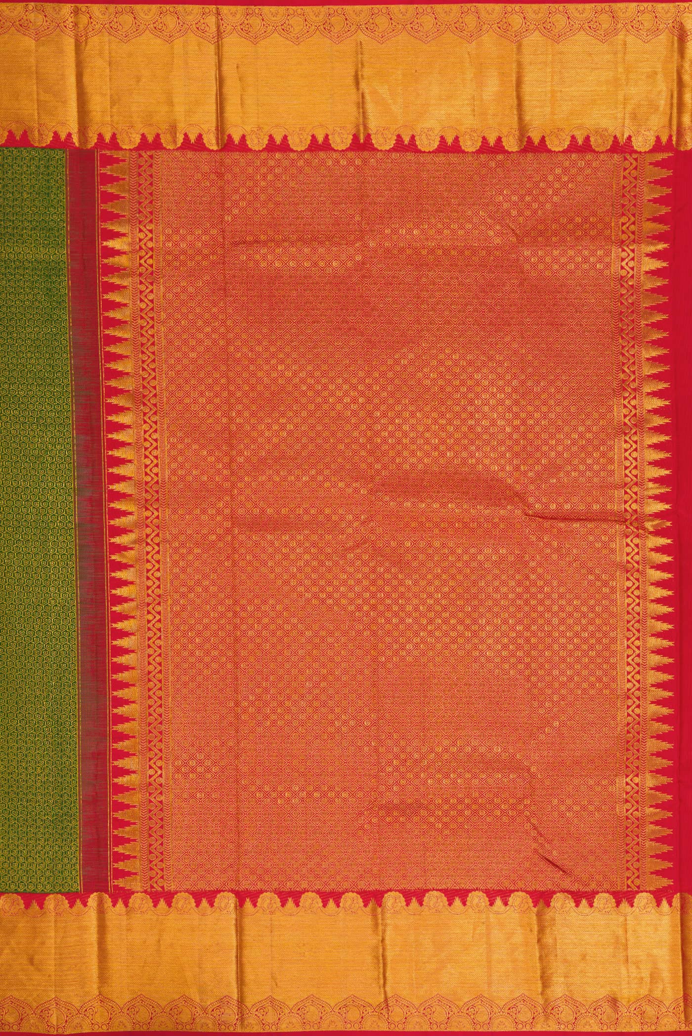 Close up image of the pallu of Green Dual Tone Kanjivaram Silk Saree with Zari Brocade on the body and Zari Border. 