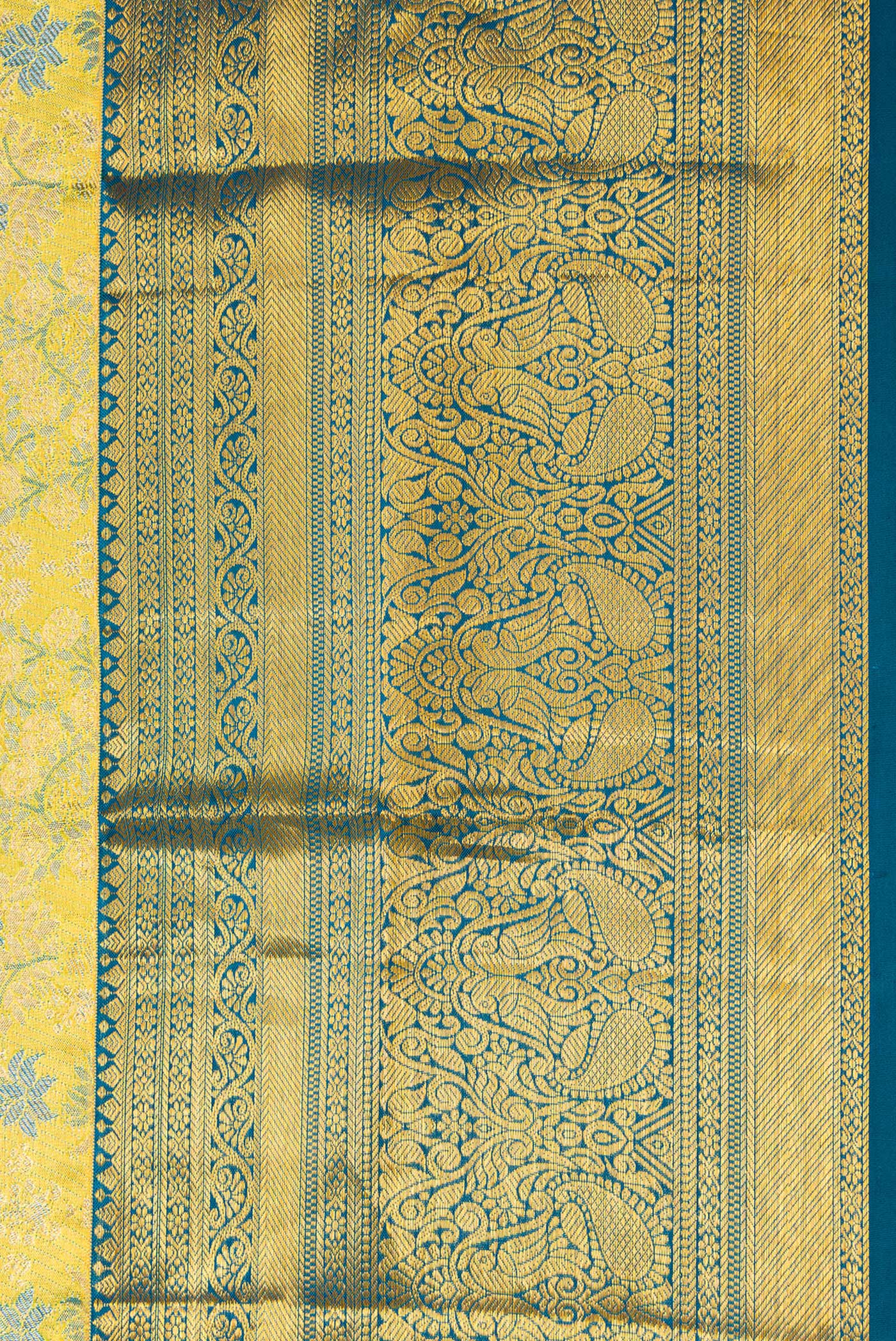 Border image of Green Dual Tone Kanchipuram Tissue Silk Saree with Zari Brocade on the body and Zari Border. 