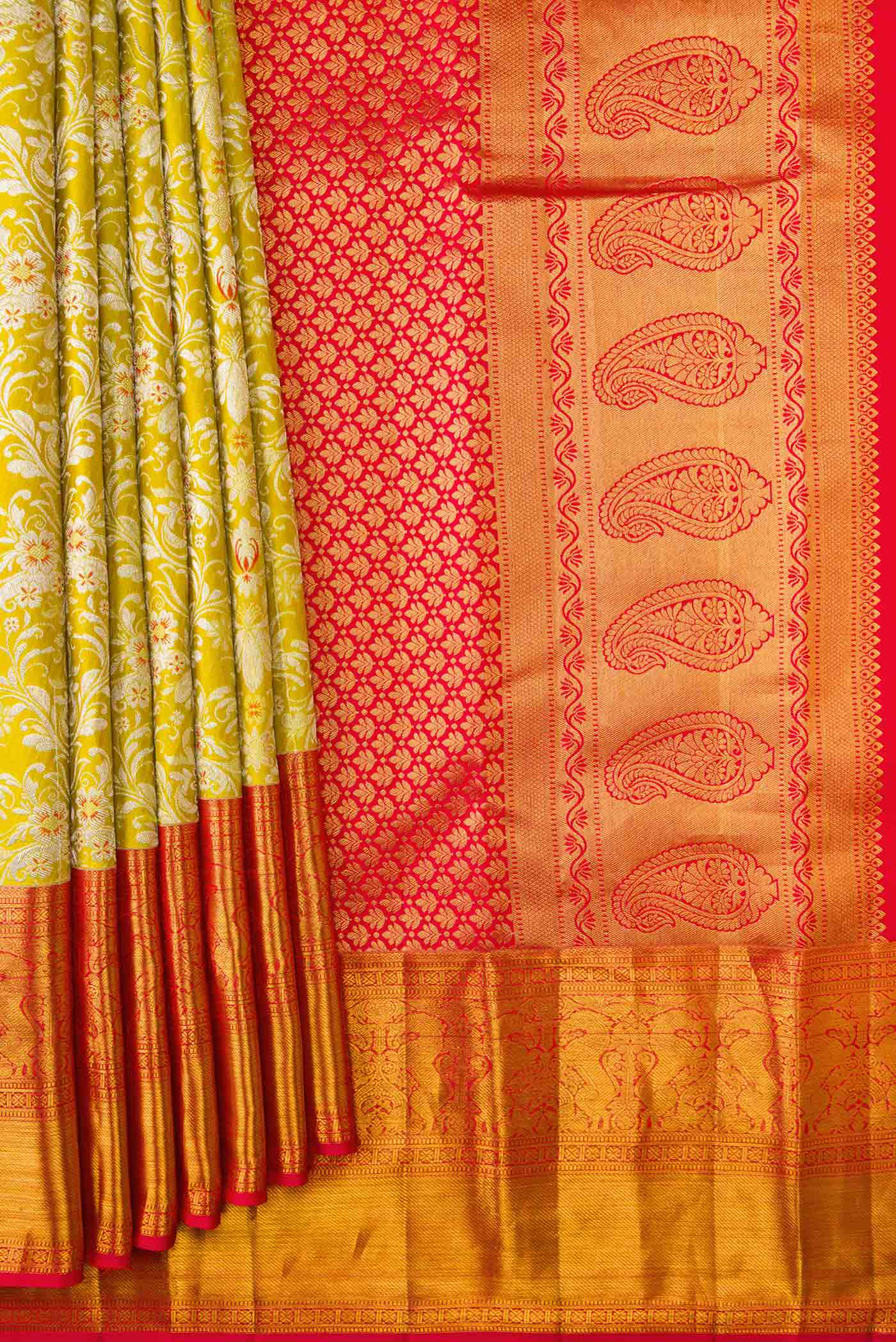 pleats pallu