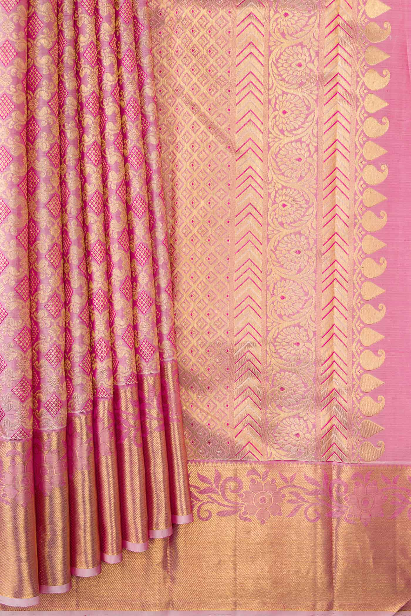 pleats pallu