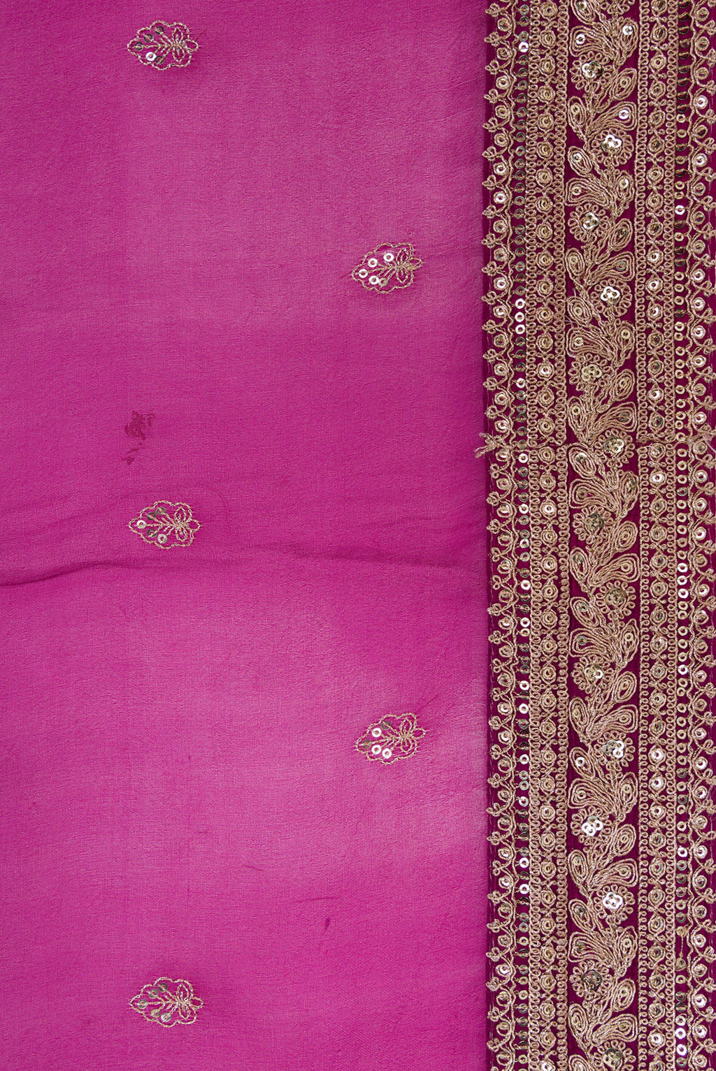 Border image of Magenta Dual Tone Organza Silk Saree with Embroidery on the body and Embroidery Border. 