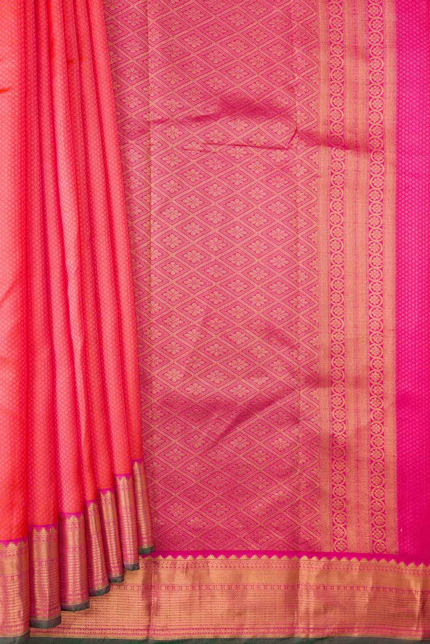 pleats pallu