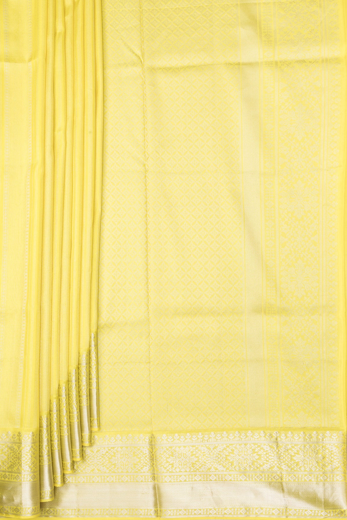 Pleats and pallu of Pure Silk Lemon Yellow Dual Tone Soft Saree with Stripes on the body and Zari Border. 