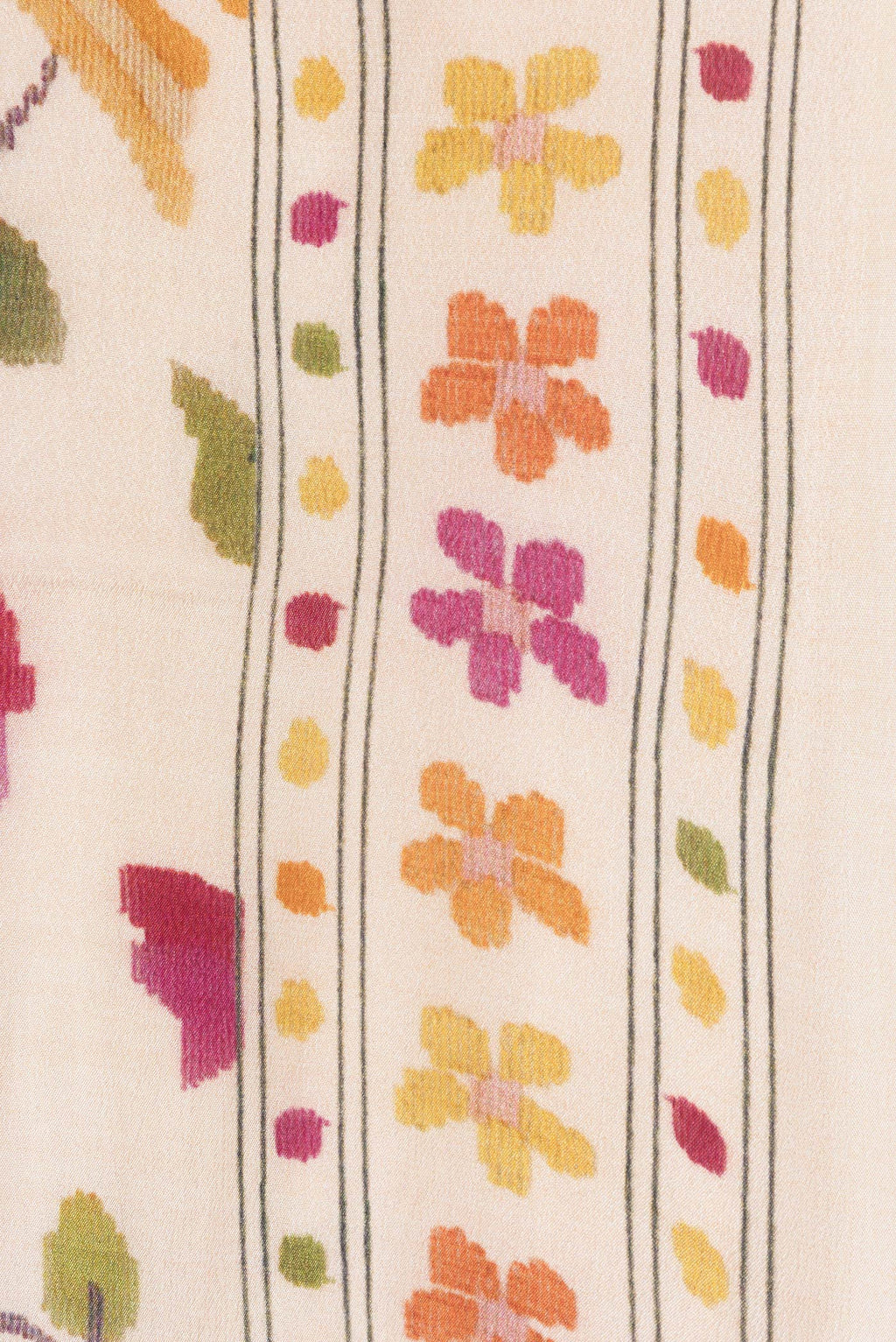 Border image of Sandal Dual Tone Blended Crepe Saree with Printed design on the body and Printed Border. 